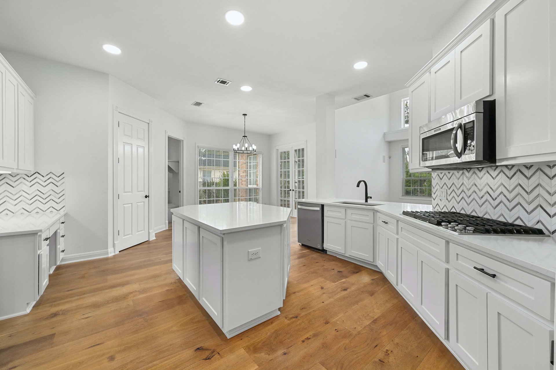 4317 Rio Robles Drive