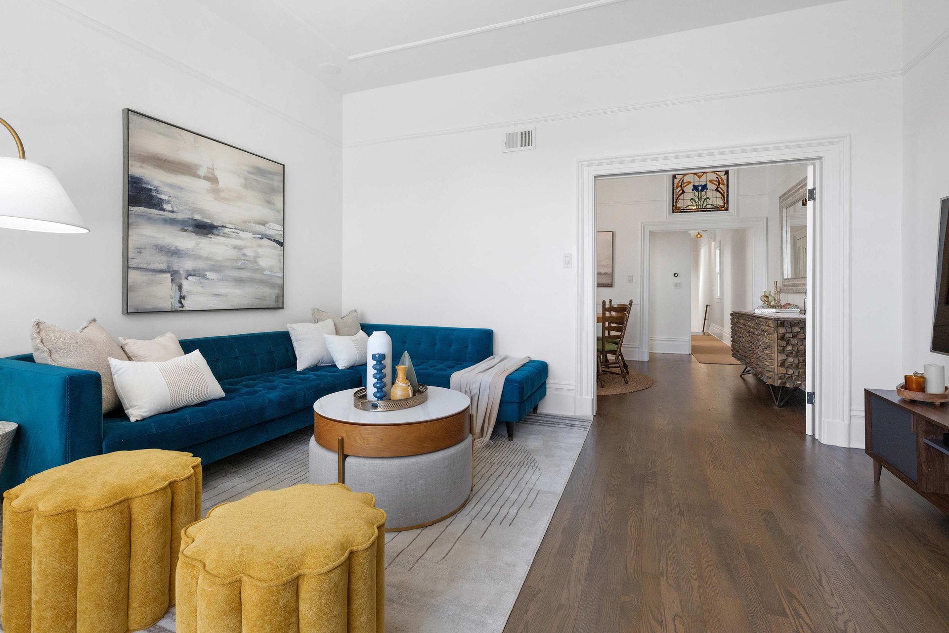 Full-Floor Flat in Vibrant San Francisco Location