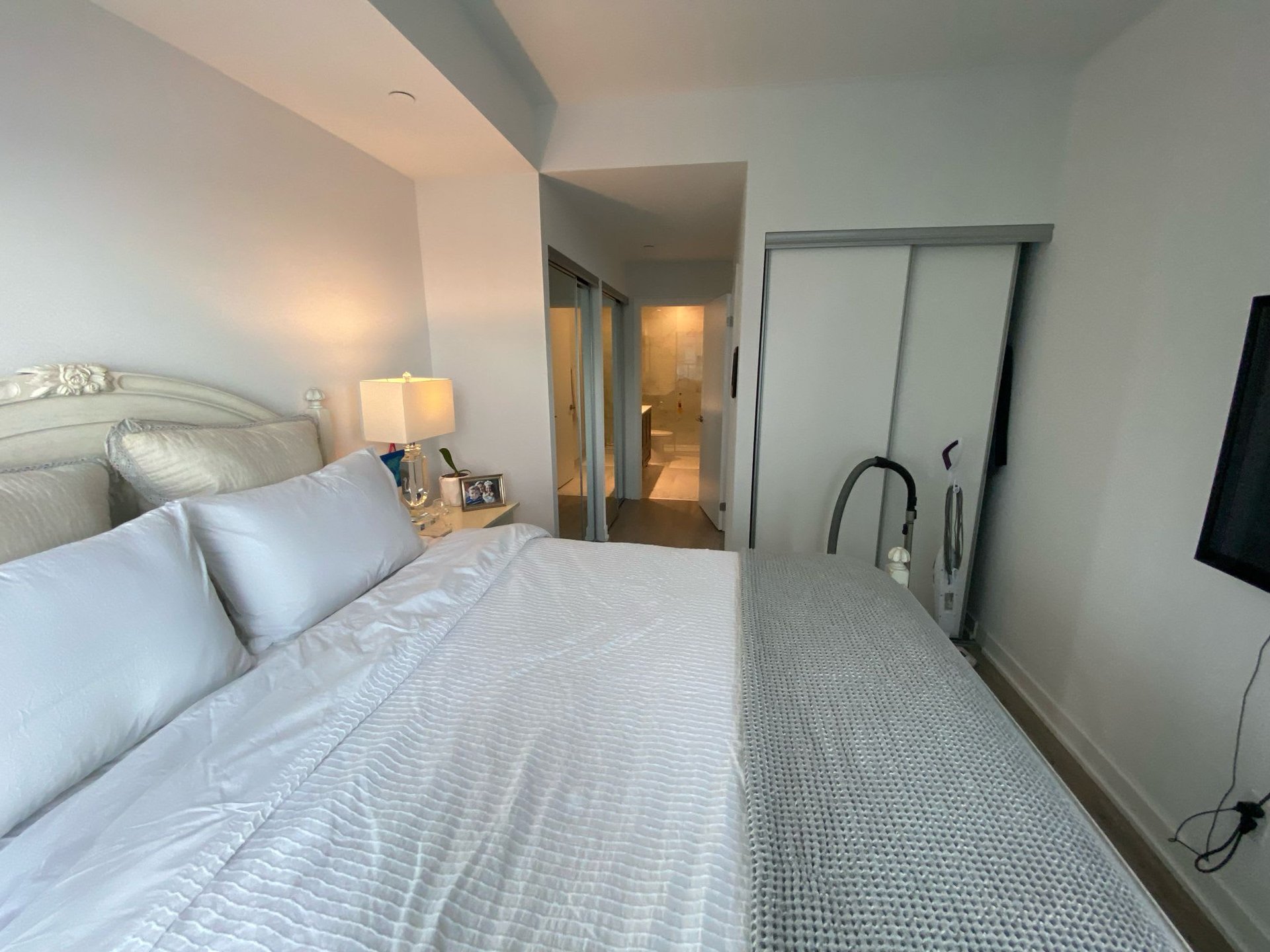 1926 Lake Shore Blvd W, Unit 2610