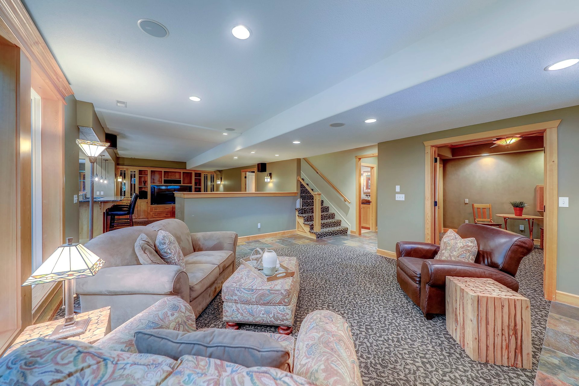 5514 W 147  Terrace