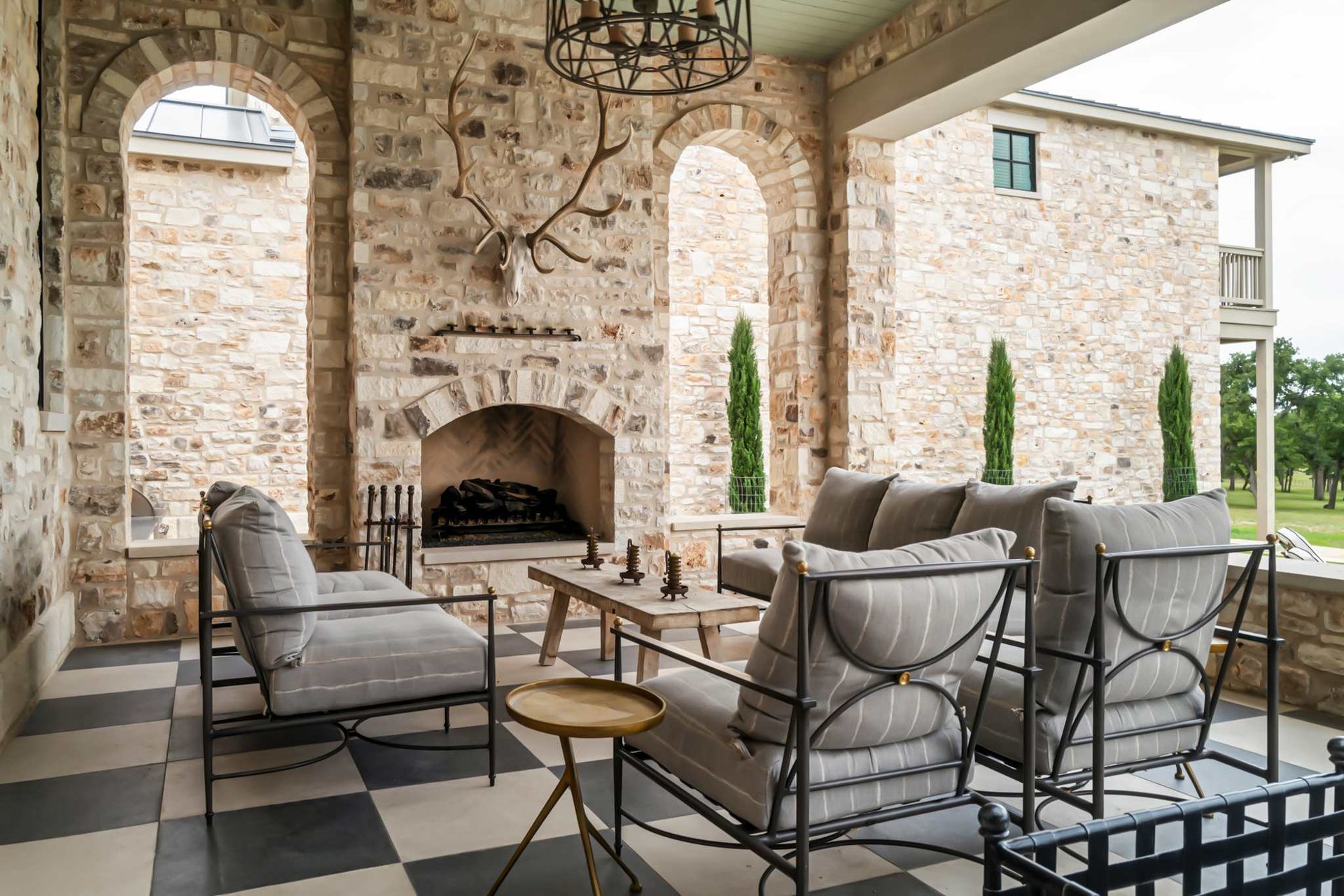 Luxury in Frederickburg