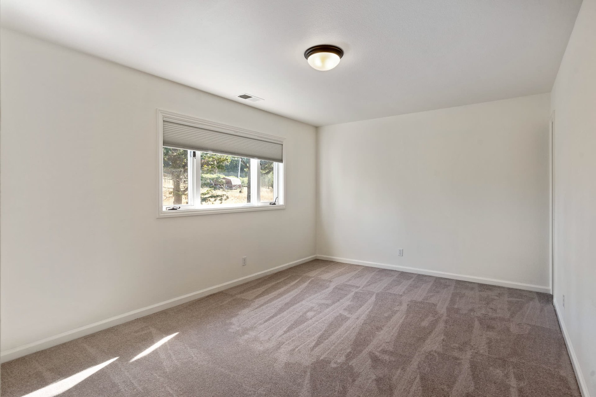1819 Chapman Ln