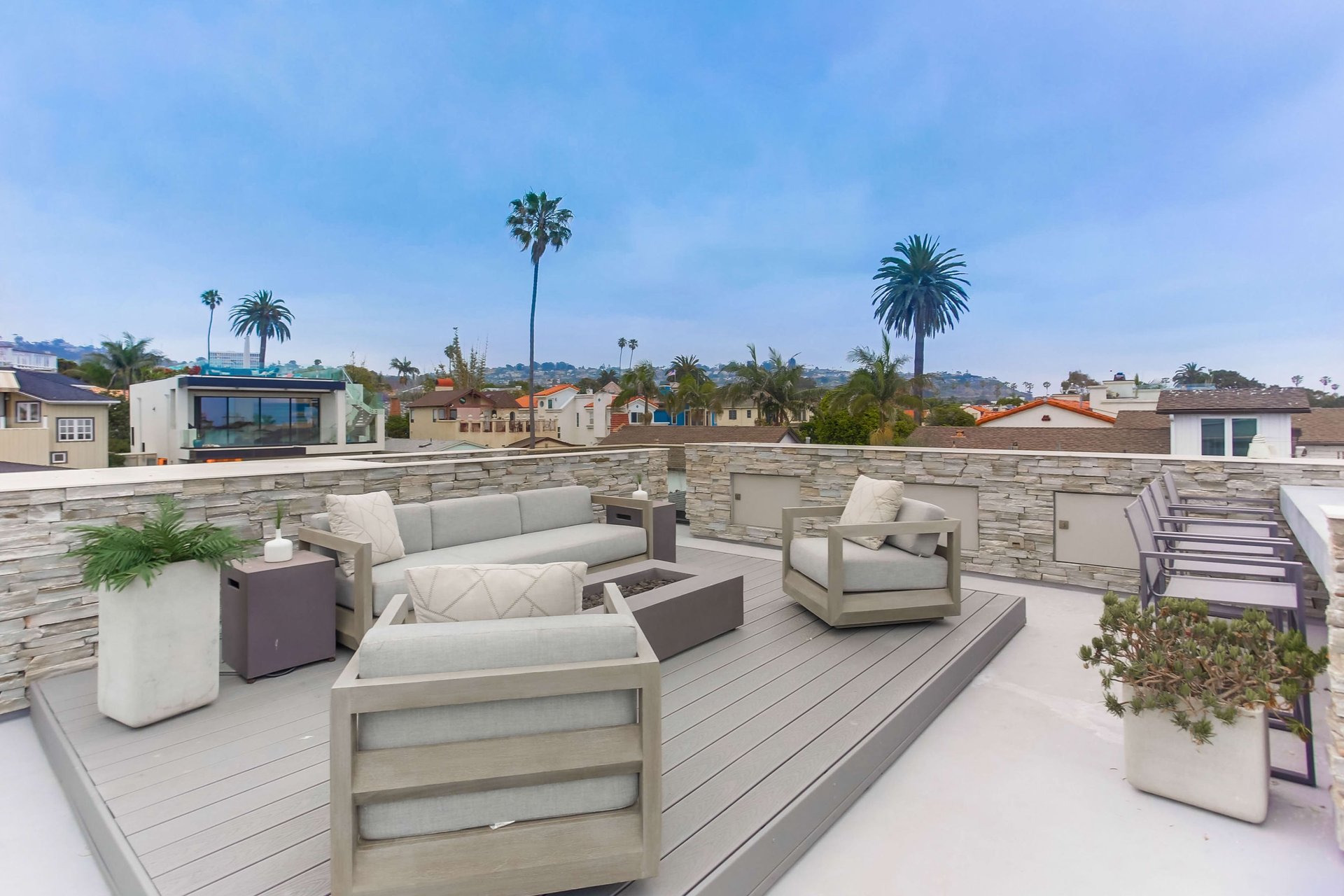 365 Marine St