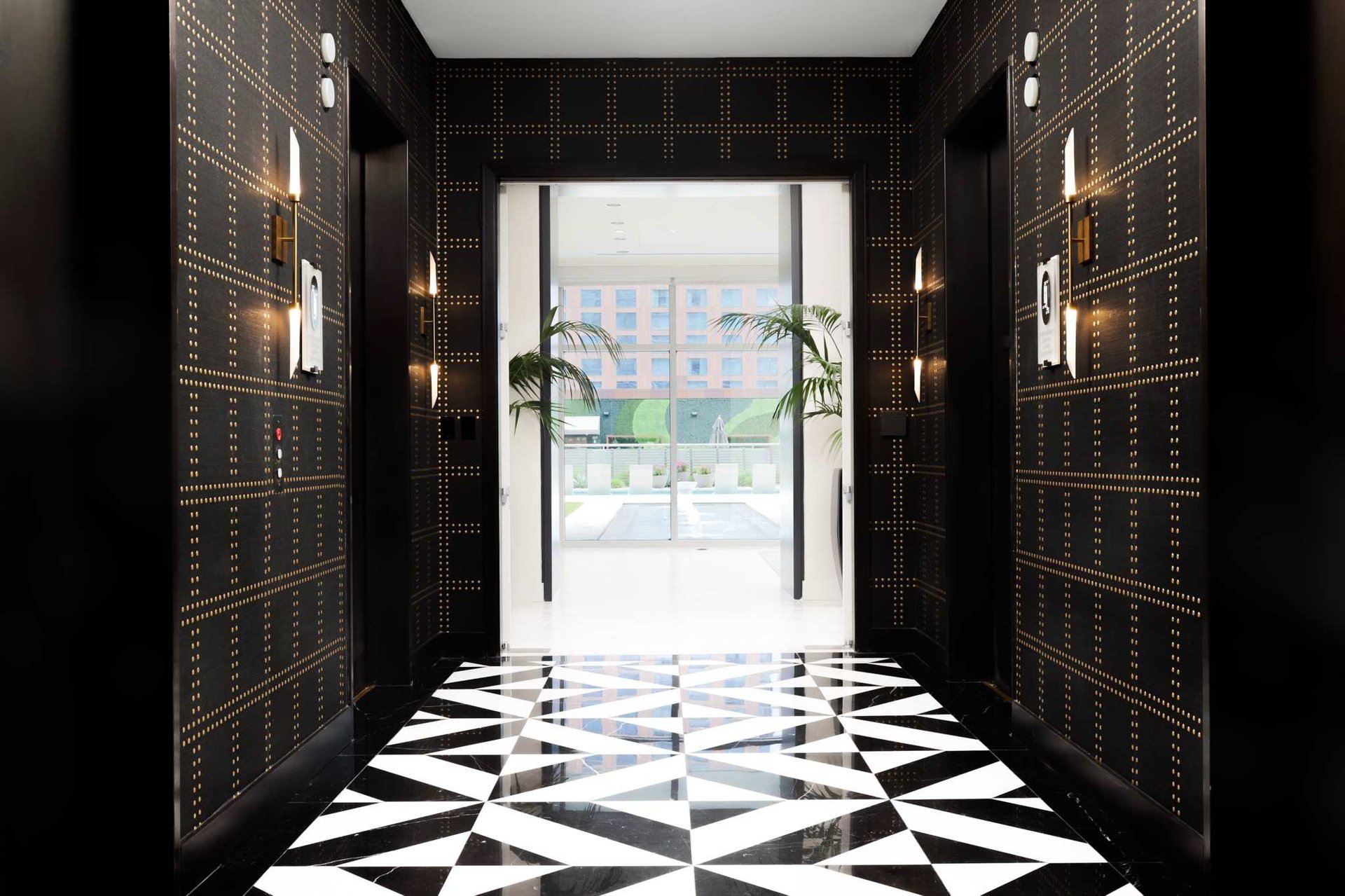 200 Congress Ave #15D 