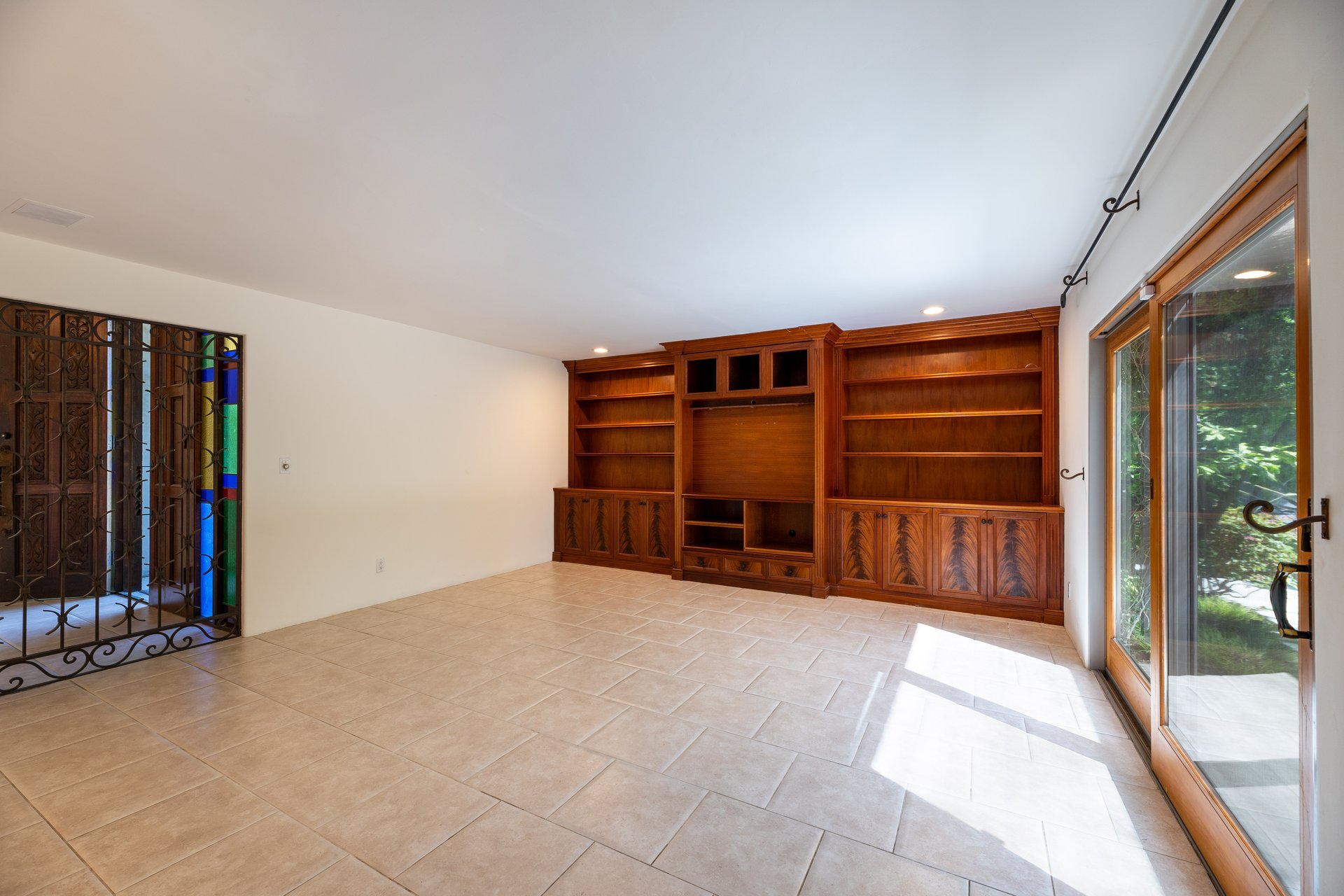 7732 Chandelle Place