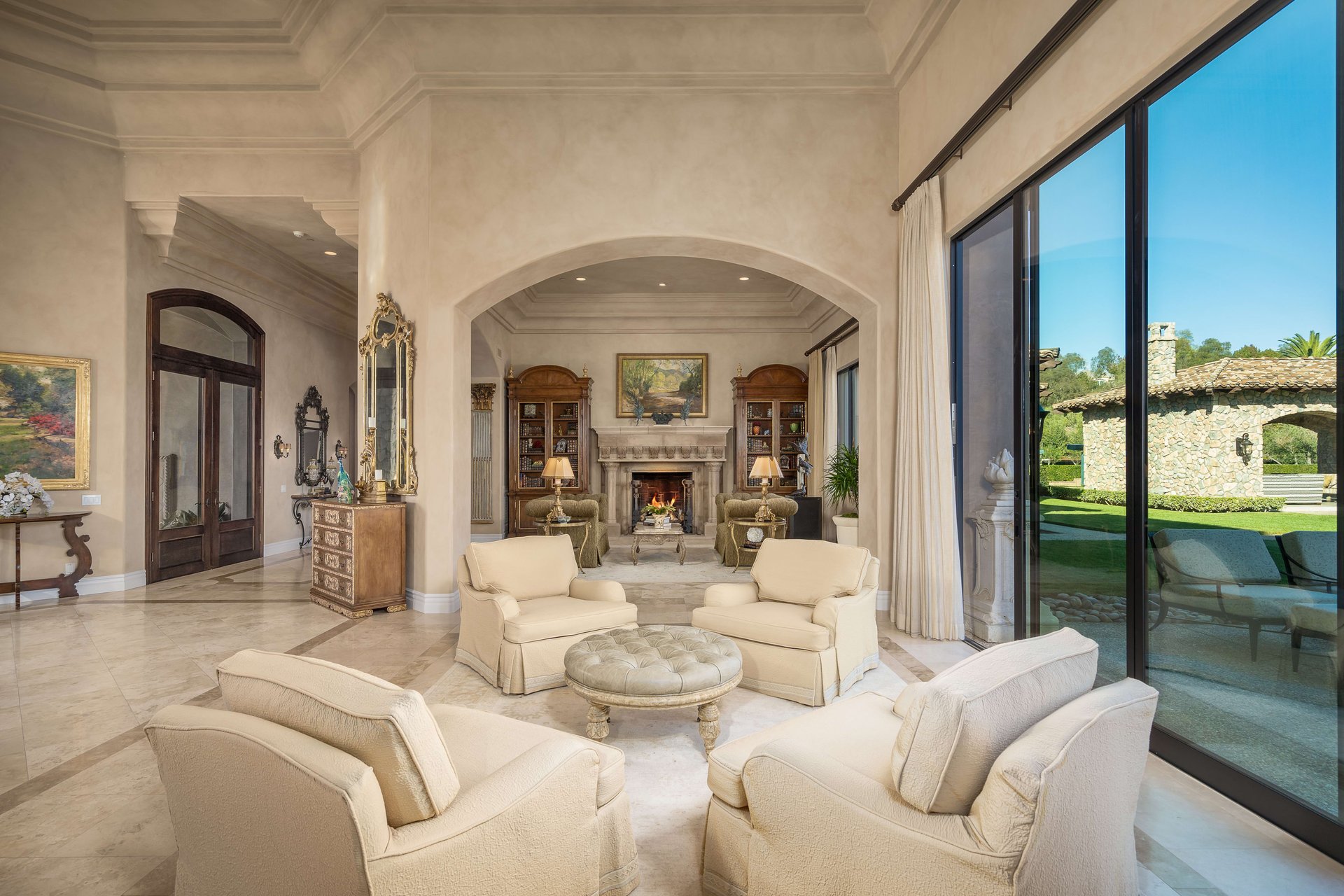 BREATHTAKING BELLA SIENA