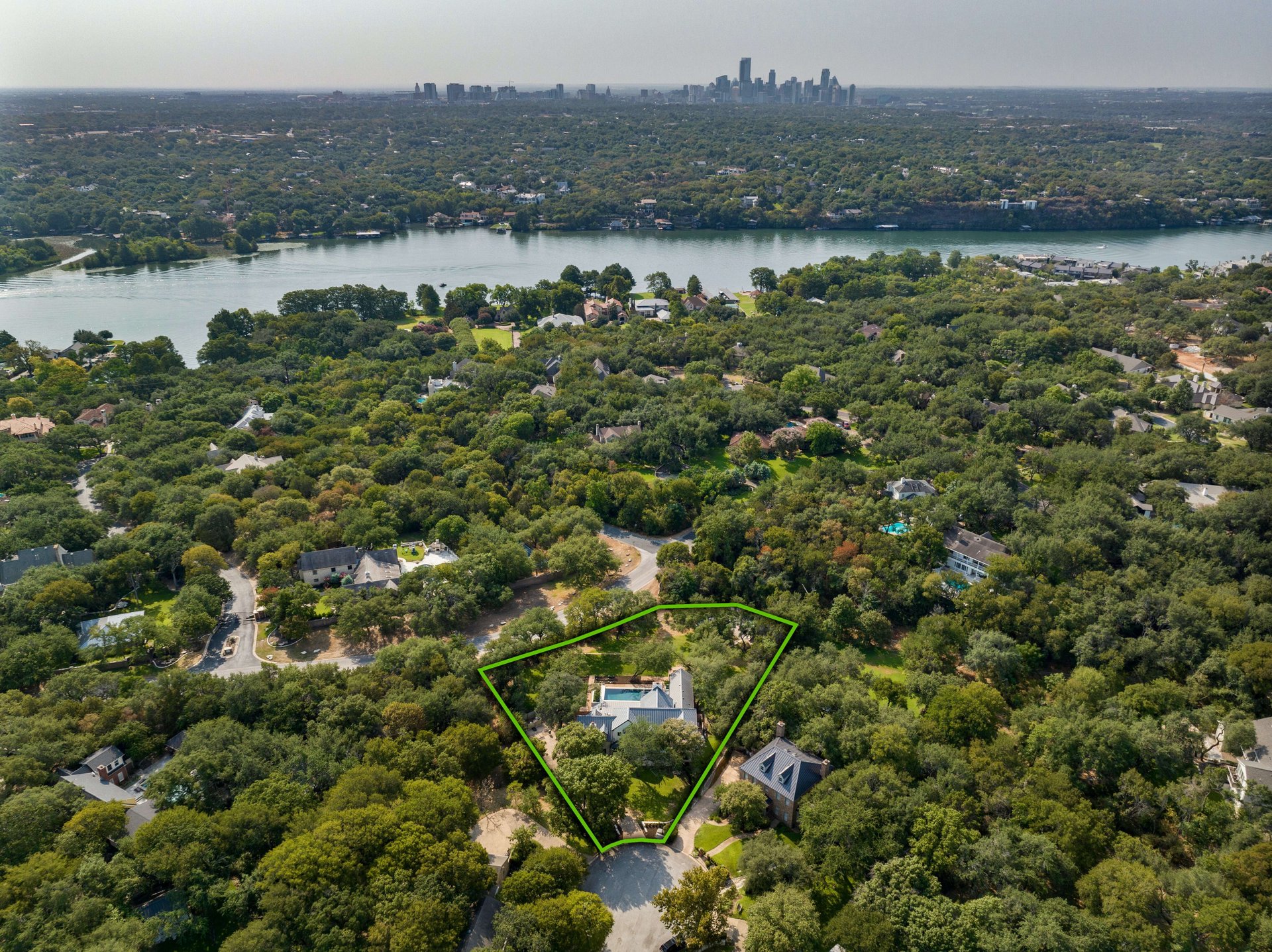 2501 Berenson Lane