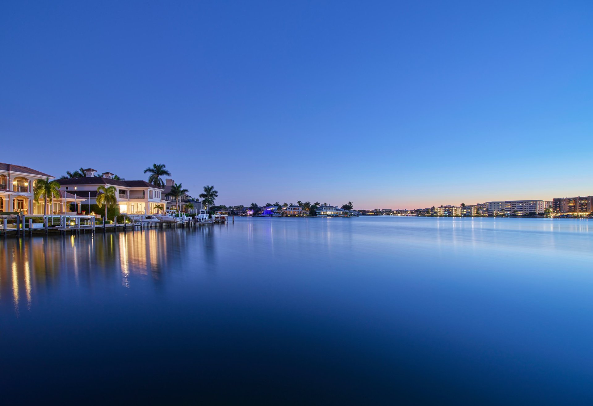PARK SHORE