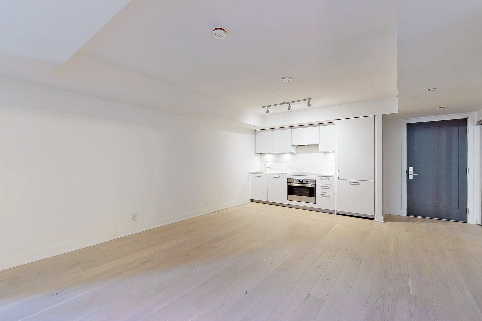 Upper East Village suite 401