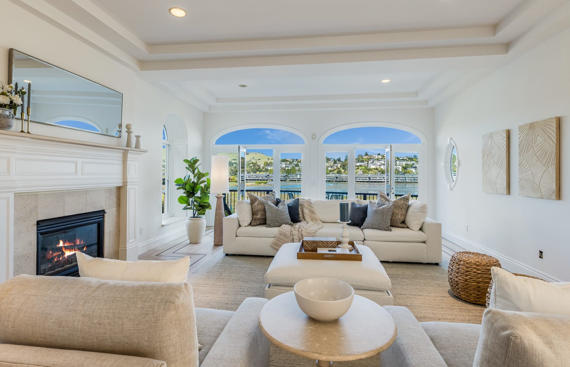 Waterfront Living in Strawberry