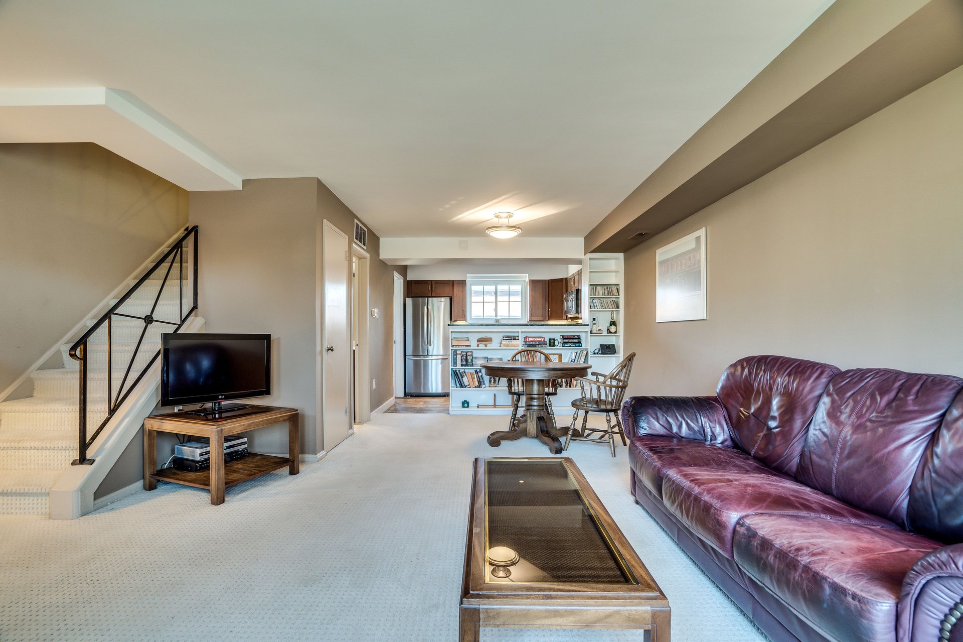 3735 Jason Ave