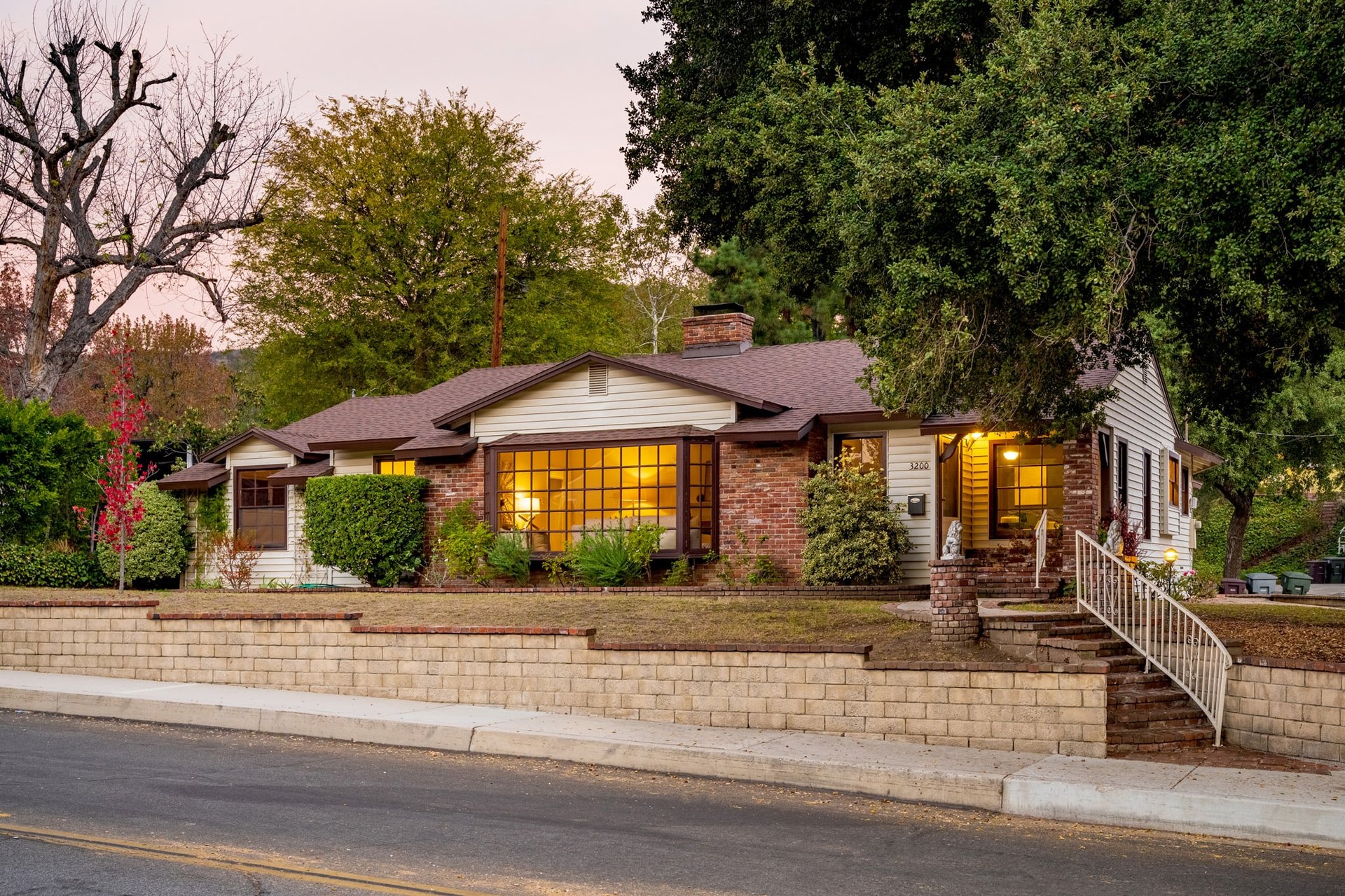 3200 Sparr Blvd.