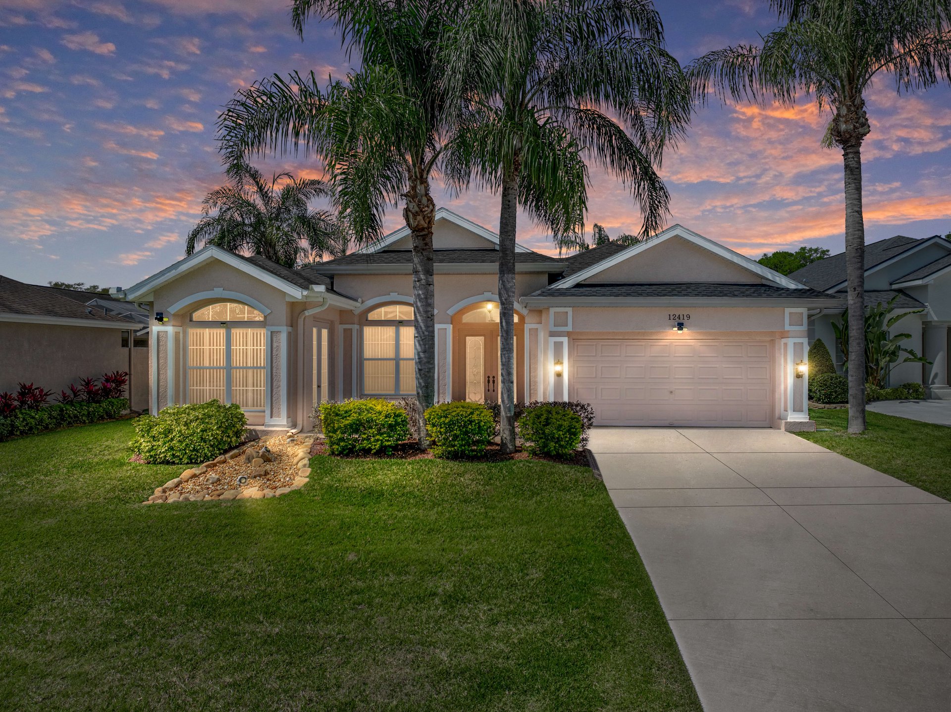 12419 WOODLANDS CIR