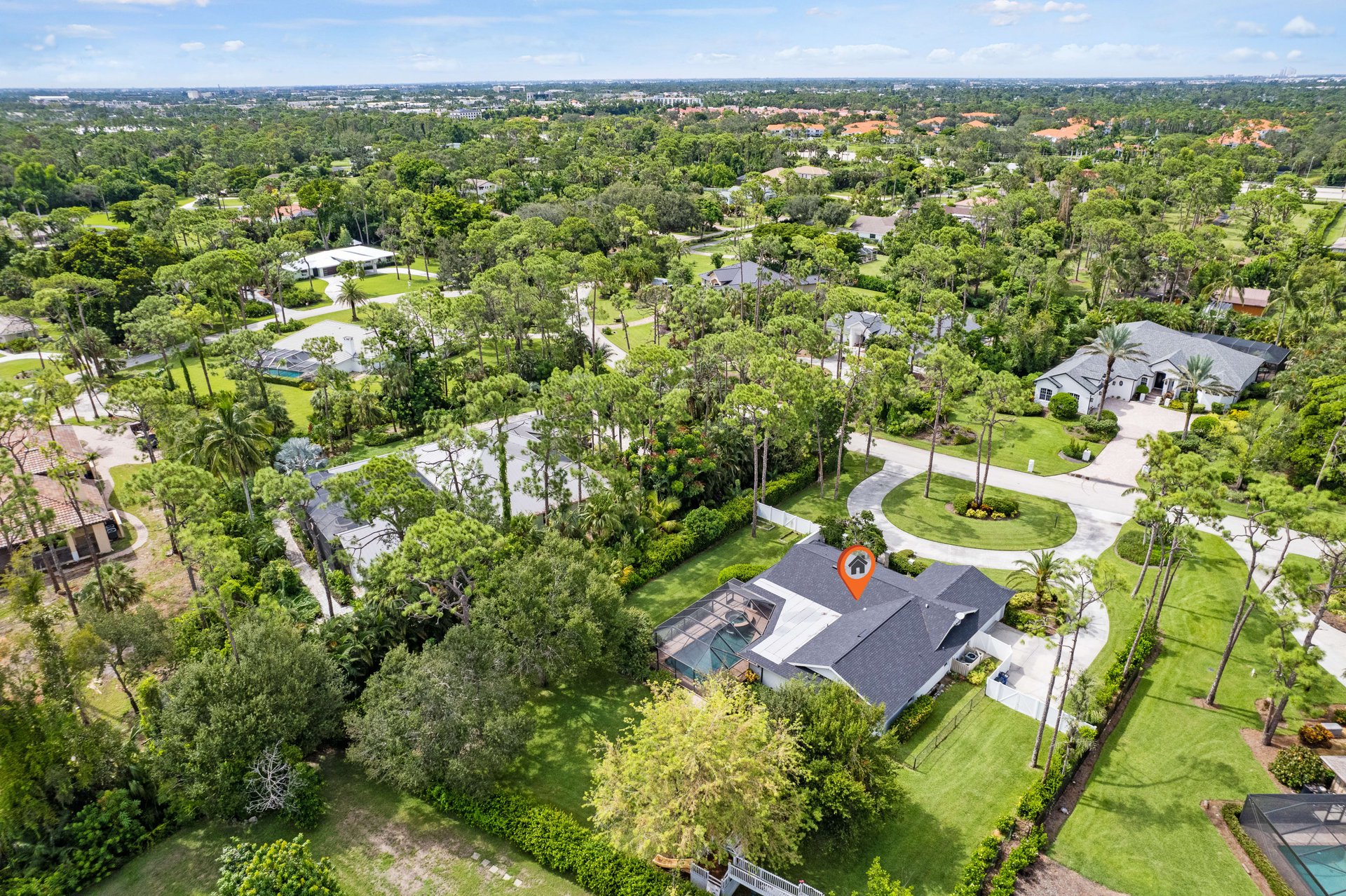 Pine Hurst Estates home on almost an acre