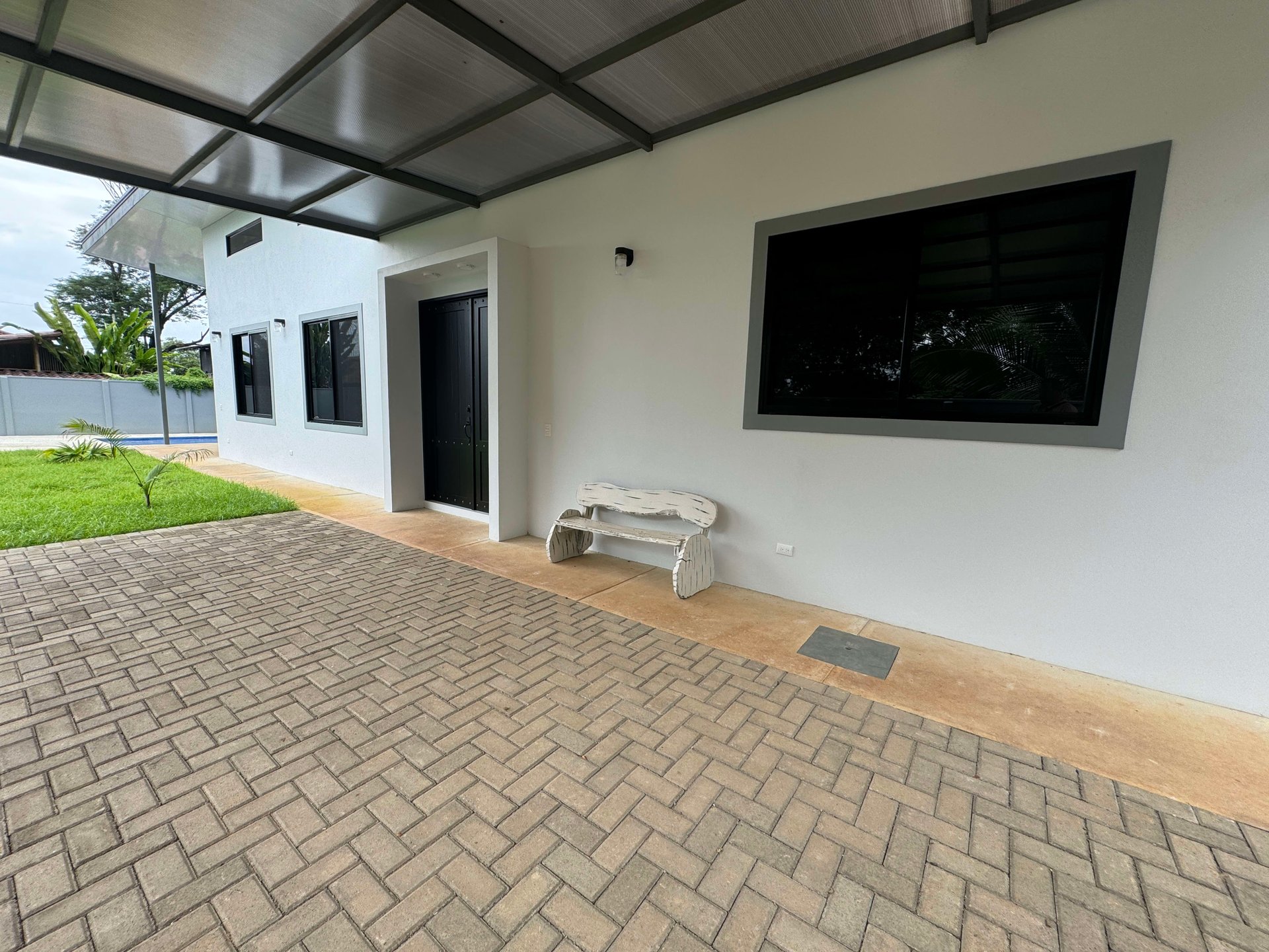 Uvita Beach Retreat!  Close to the Beach, Far From The Stress