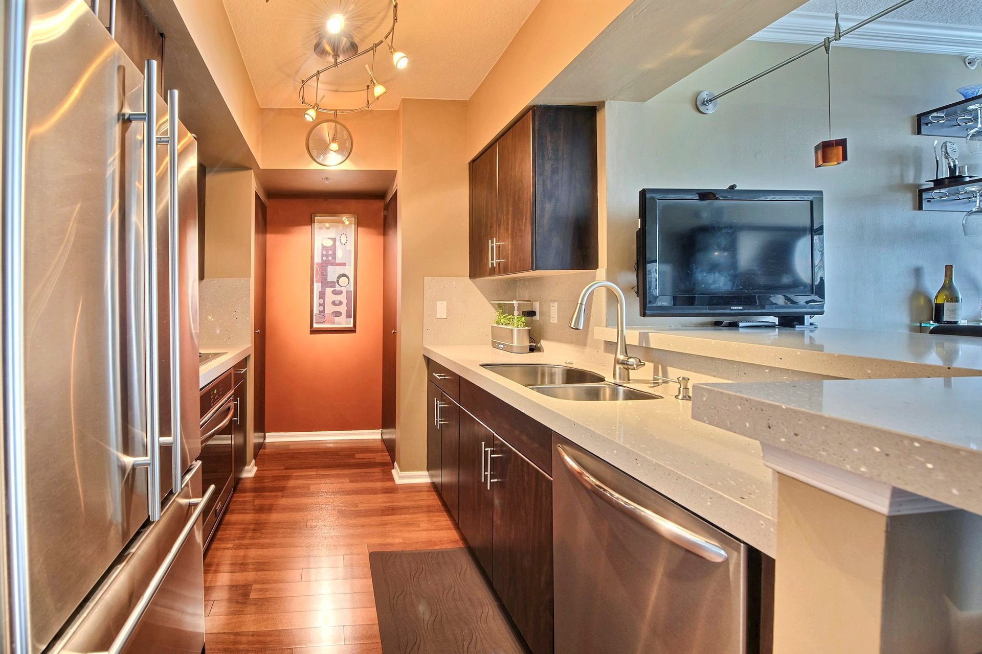 347 N New River Dr Unit: 2102
