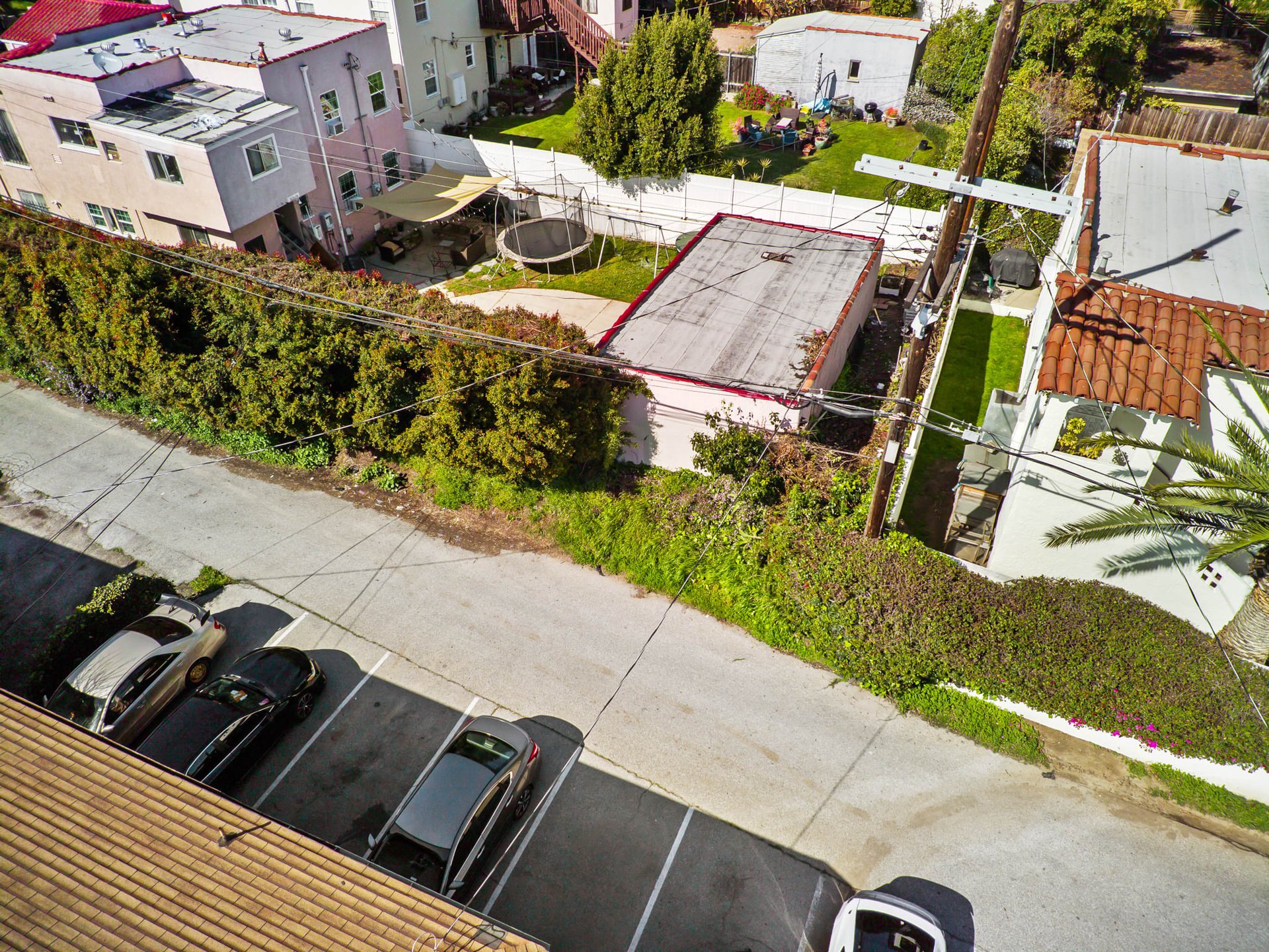 Wonderful Pride-of-Ownership Spanish 2-Story Duplex in Longwood Highlands