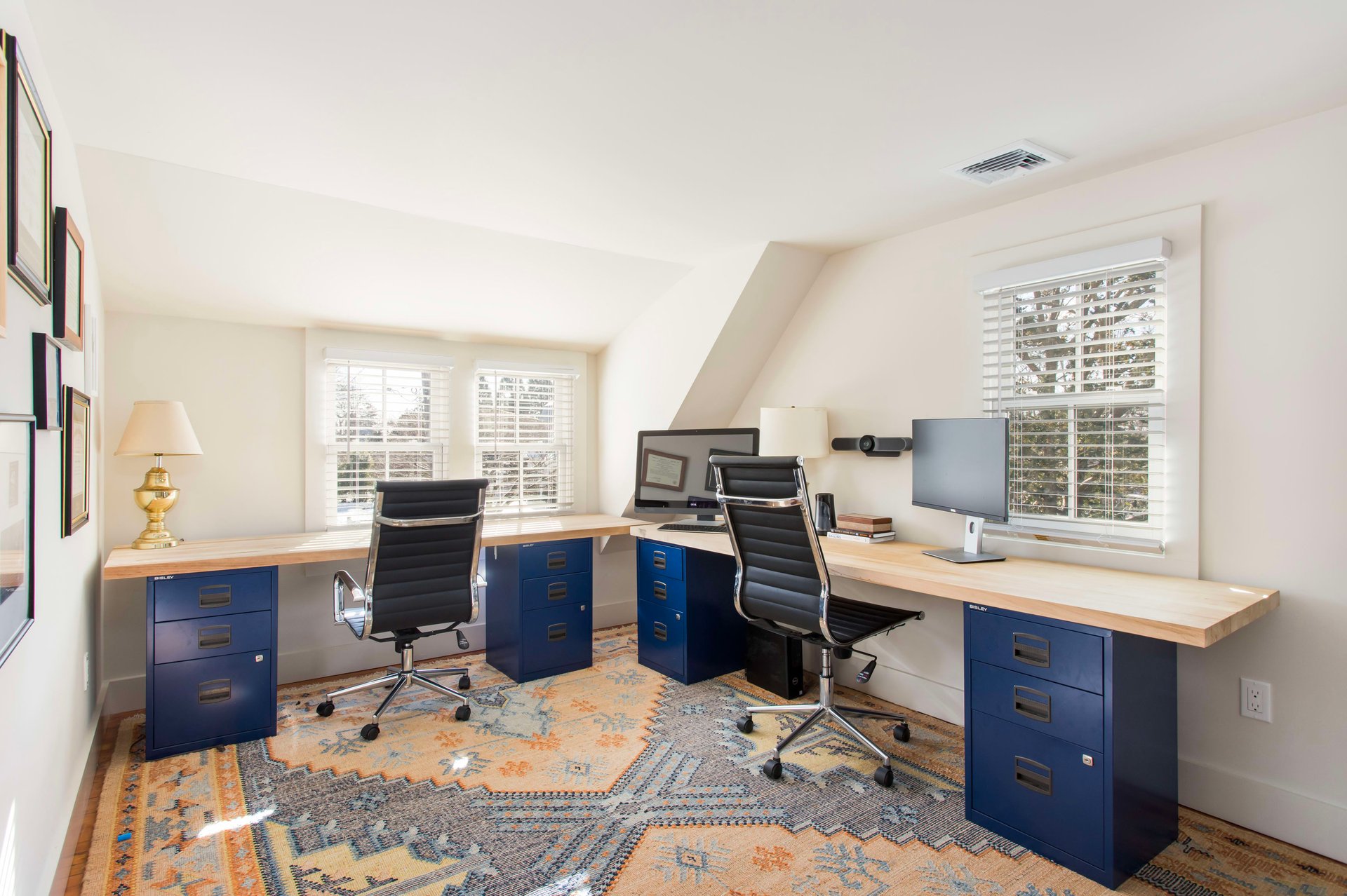 A BRIGHT AND BREEZY VILLAGE RETREAT