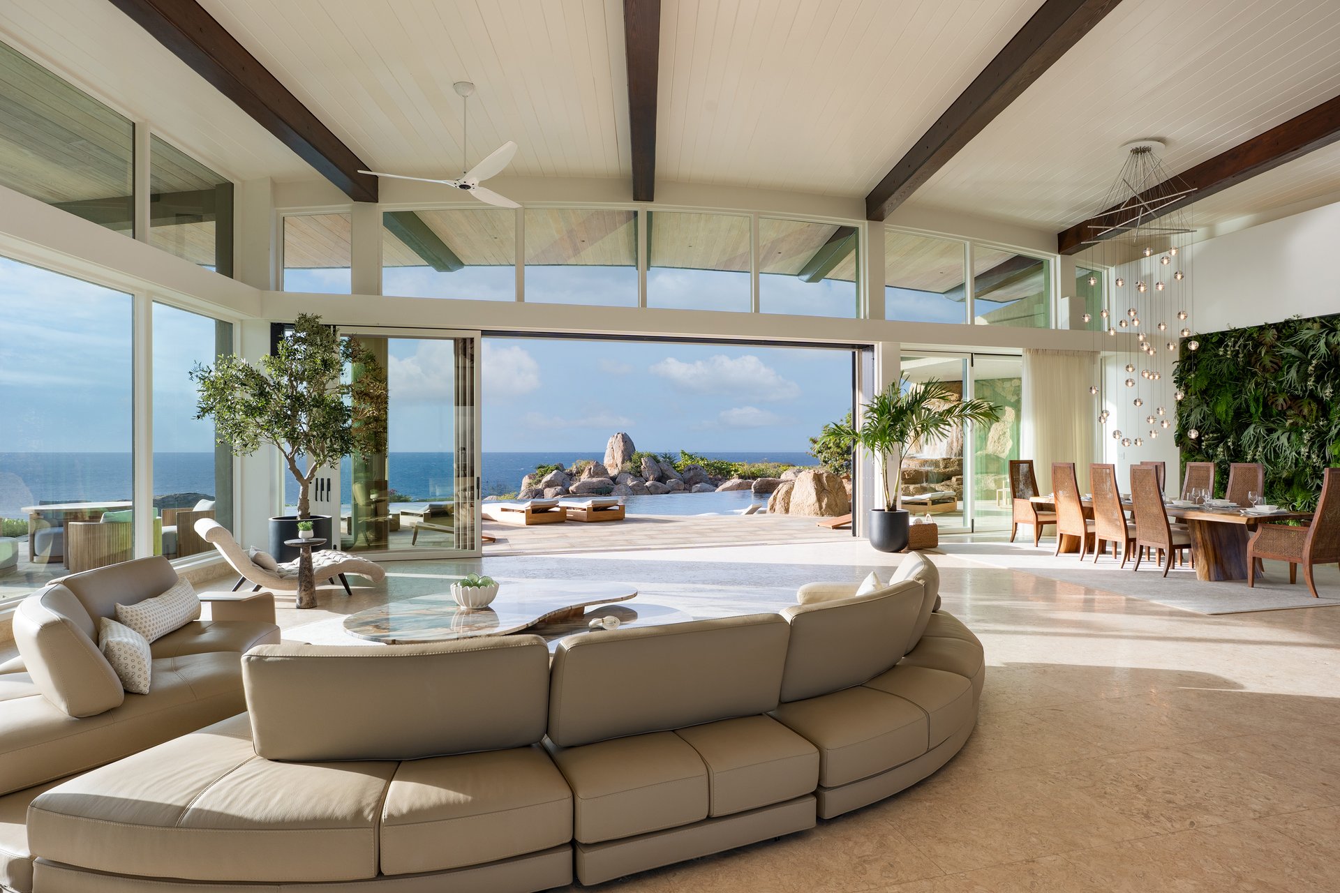 Halo Villa