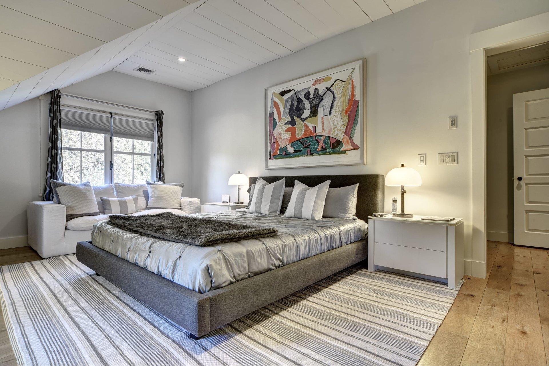 Fabulous Sag Harbor Village Cottage