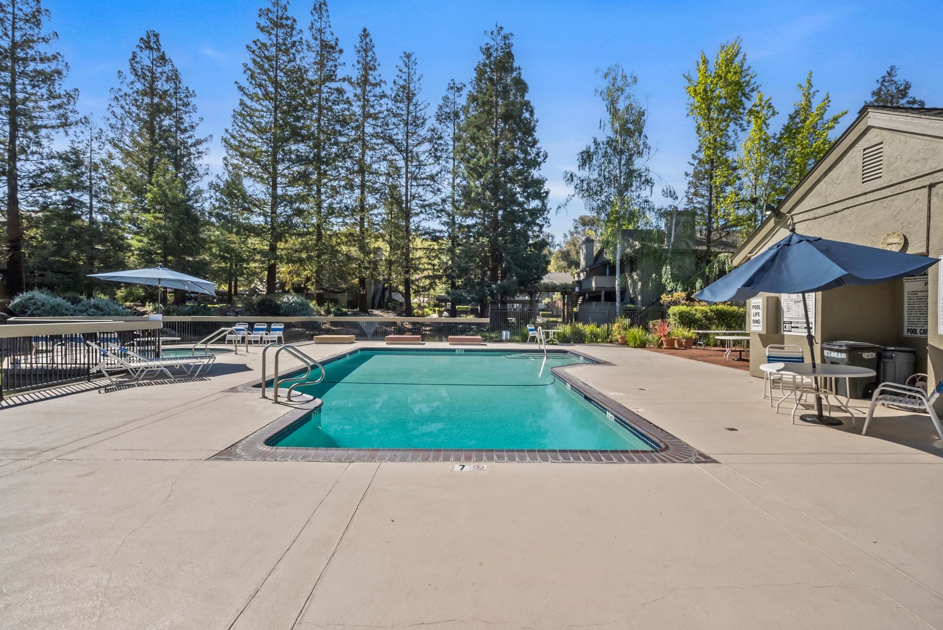 3308 La Terrace Circle