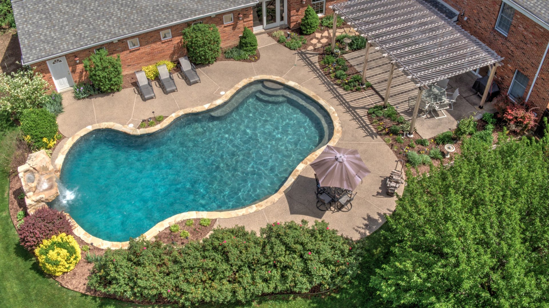 Live the Resort Lifestyle in the CWE