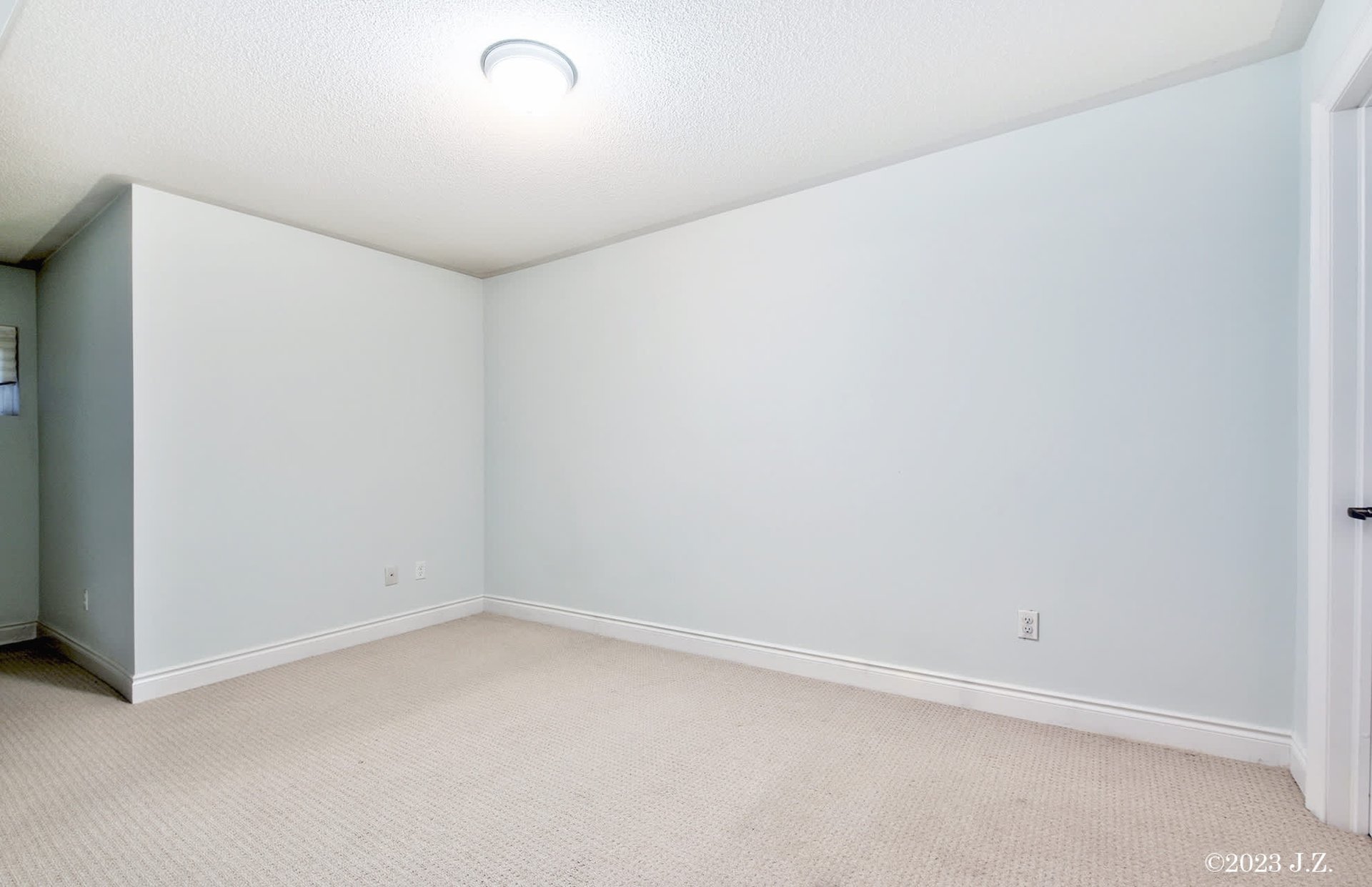 51 Hays Blvd 2