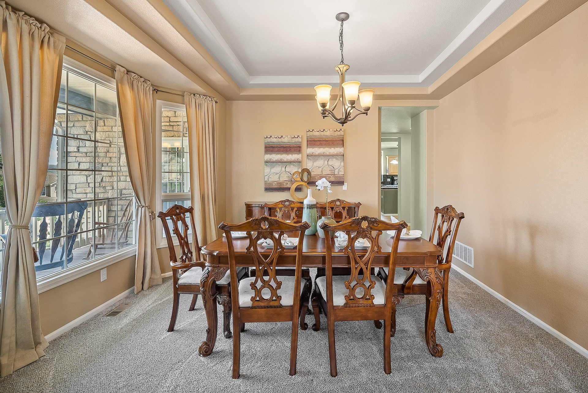 376 Mesa View Way