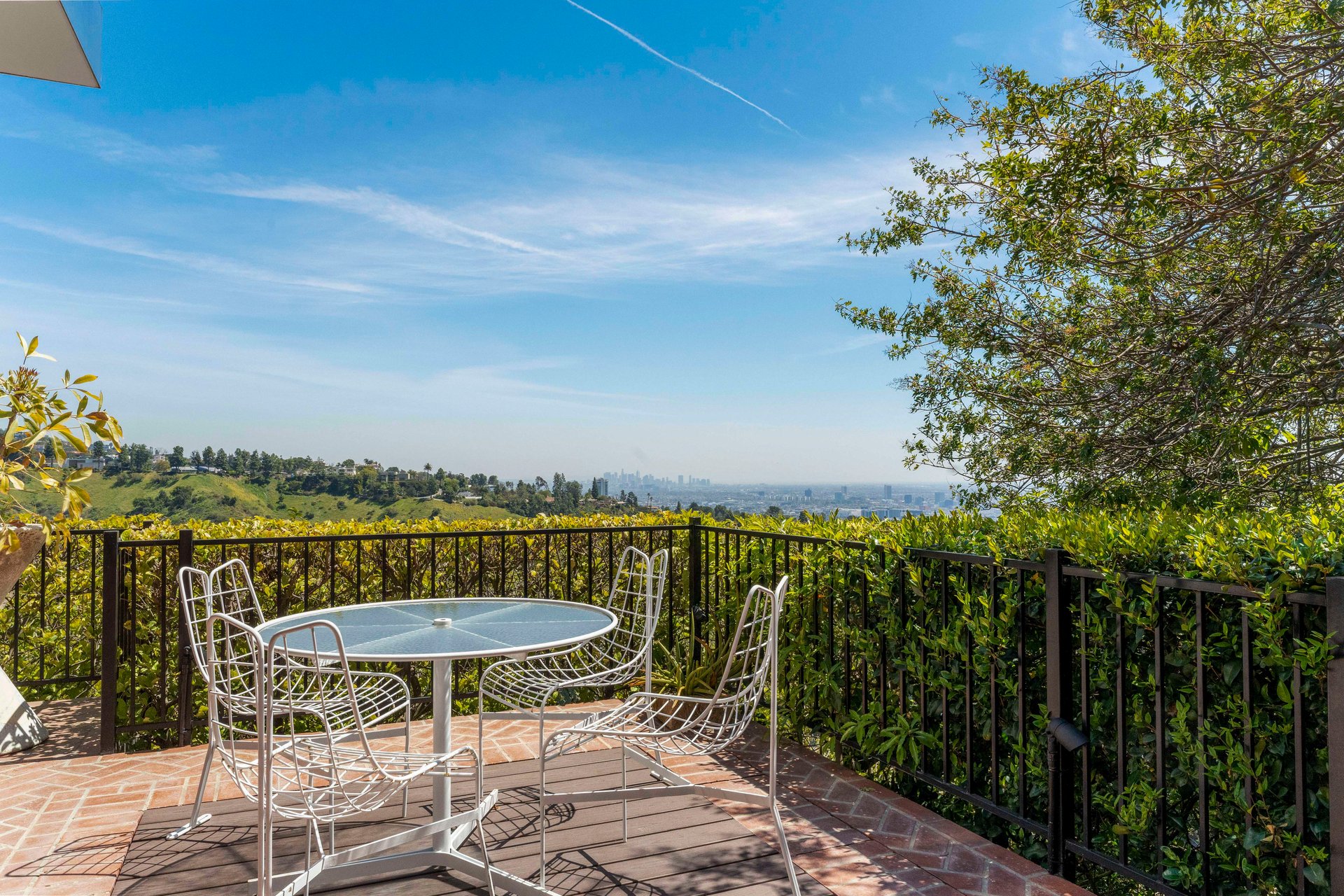 1374 Laurel Way, Beverly Hills