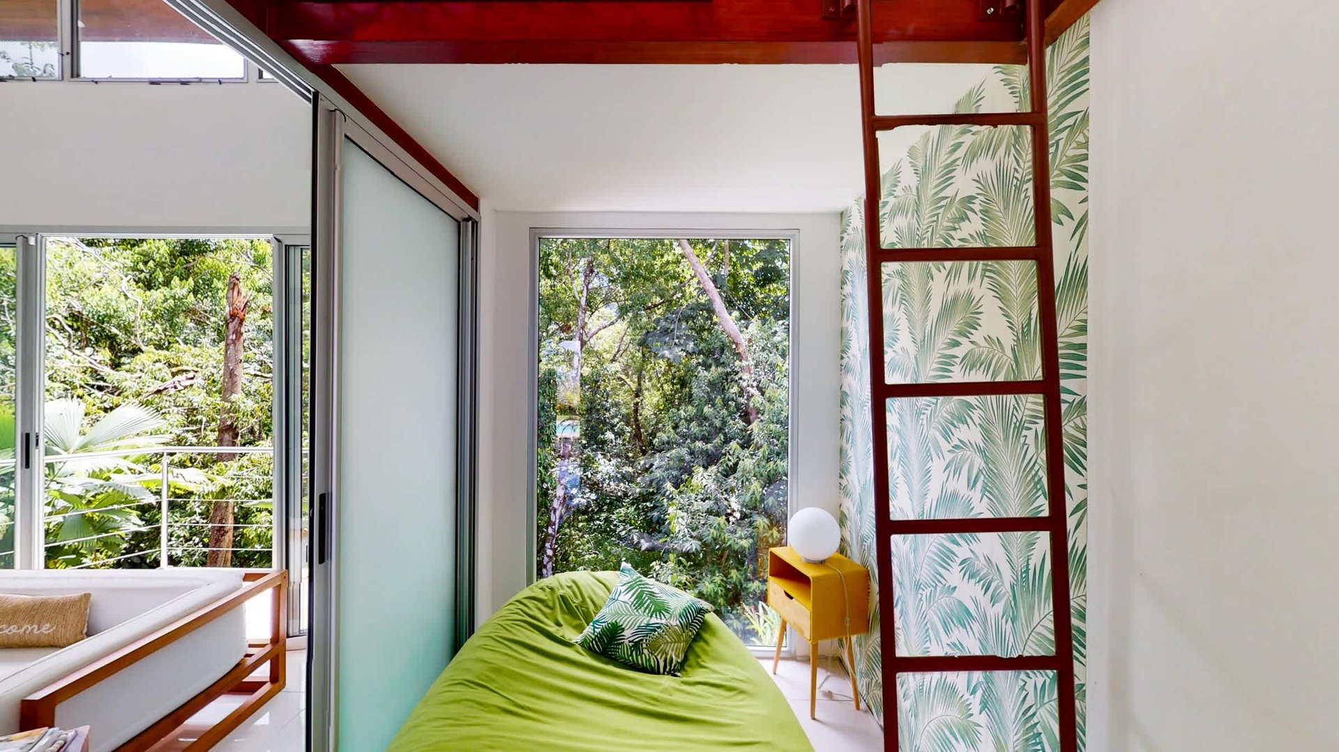 2 Bedroom House in Private Location with Glimpse of the Pacific