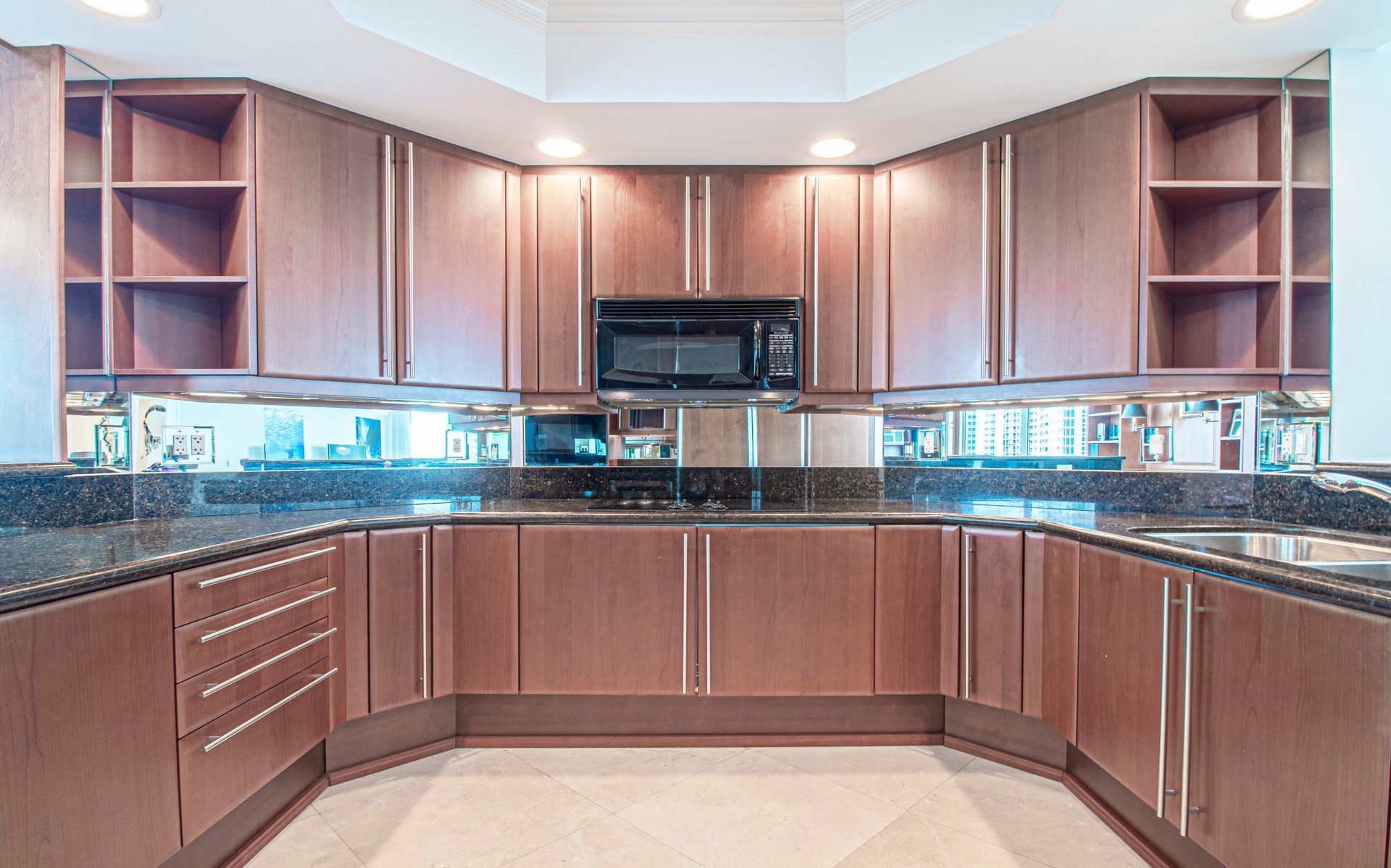 411 N New River Dr Unit: 2701