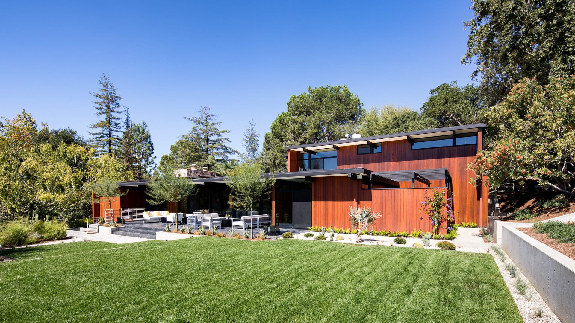 5228 Escalante Dr