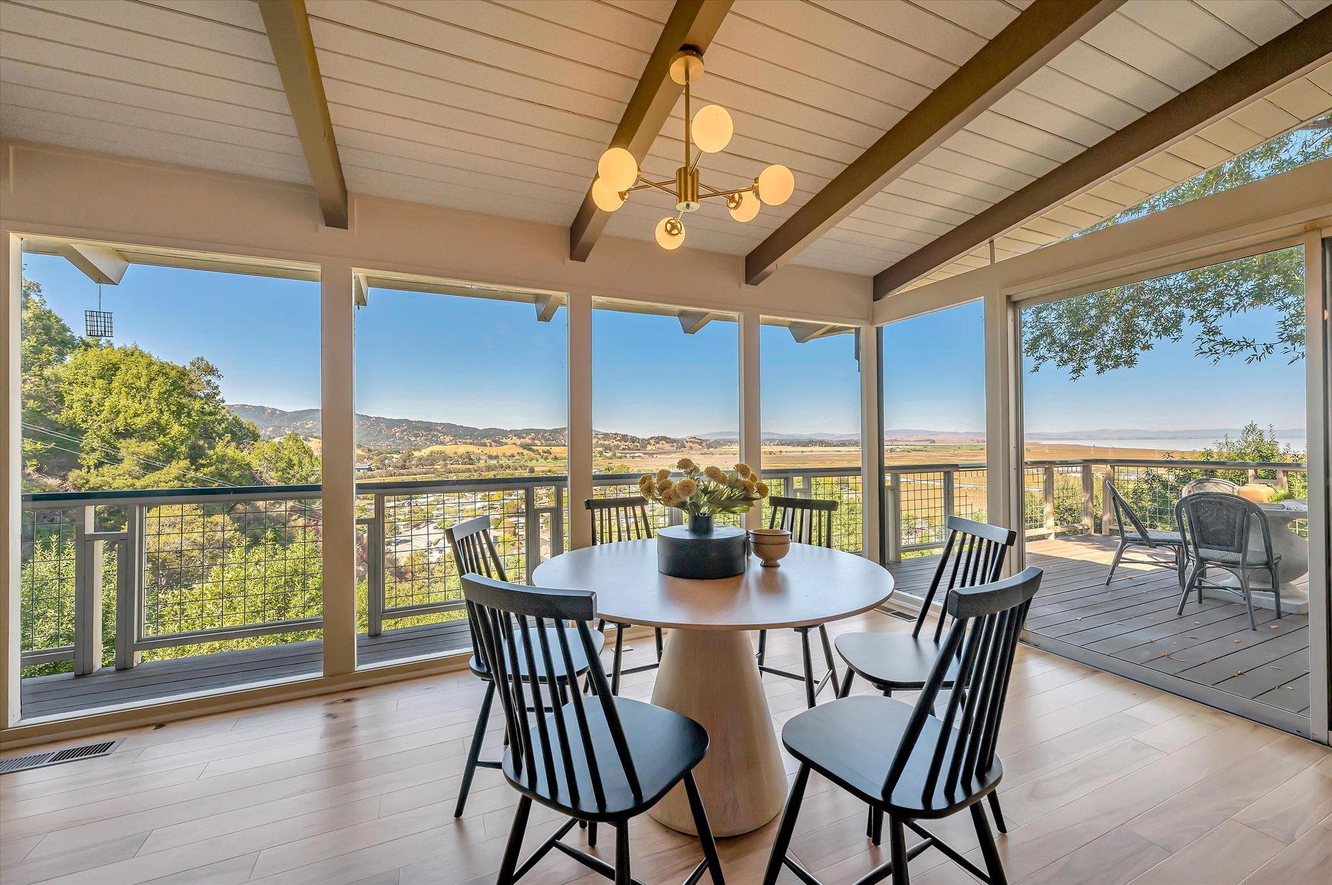 58 Sunny Oaks Dr.
