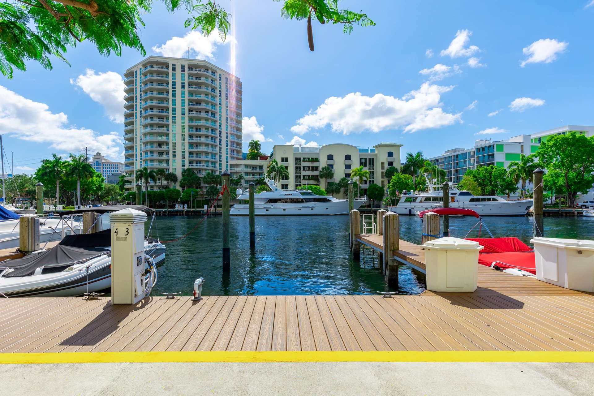 600 W Las Olas Blvd Unit: 907