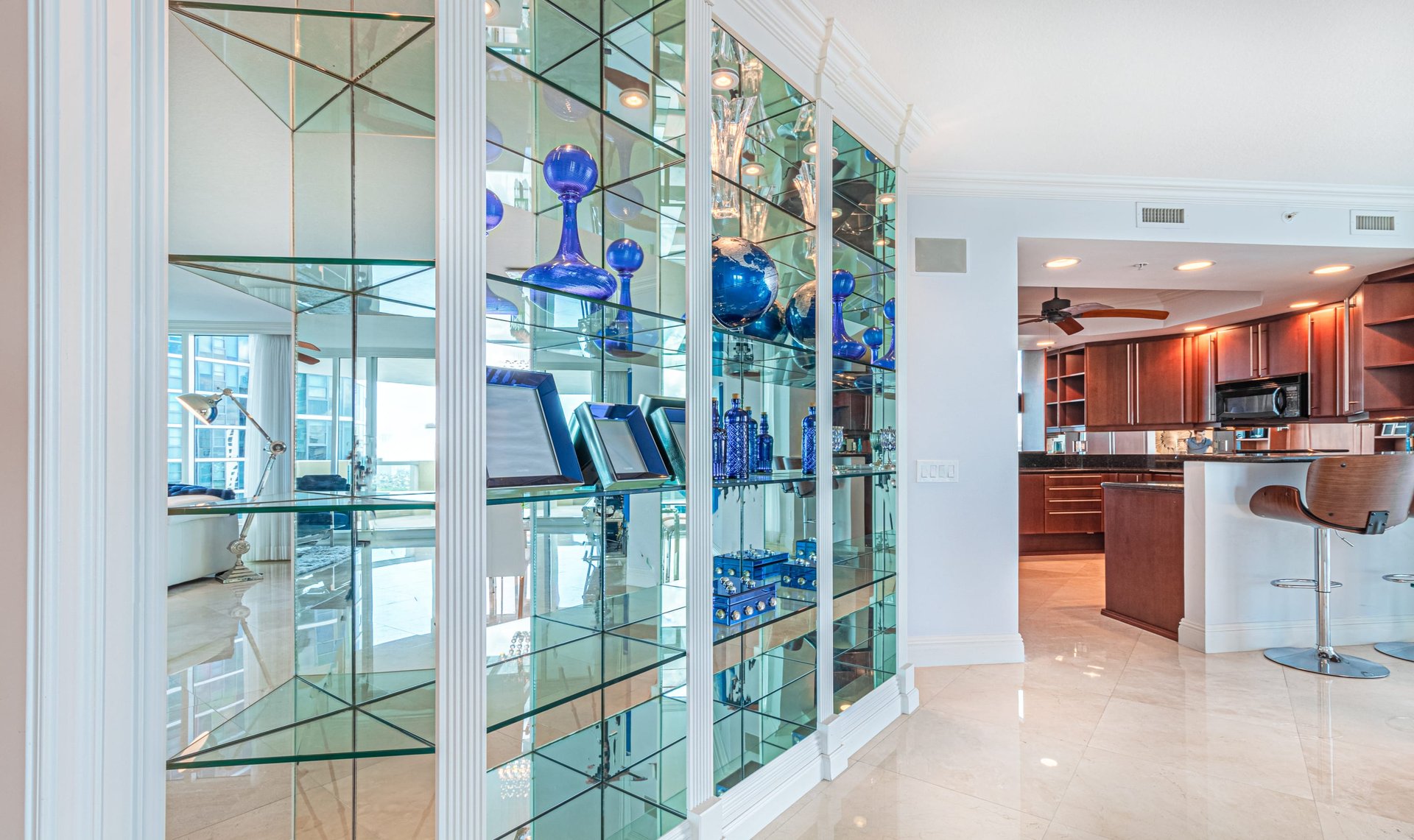 411 N New River Dr Unit: 2701