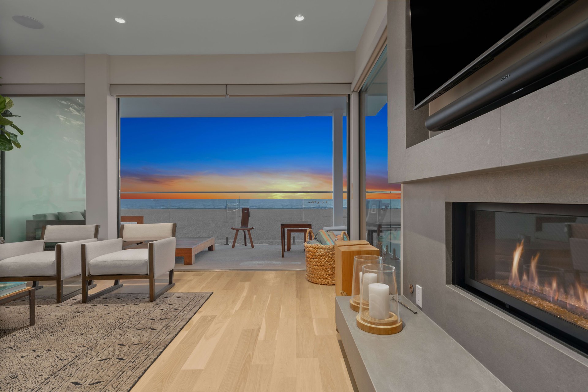 1 Eastwind Street #103, Marina Peninsula