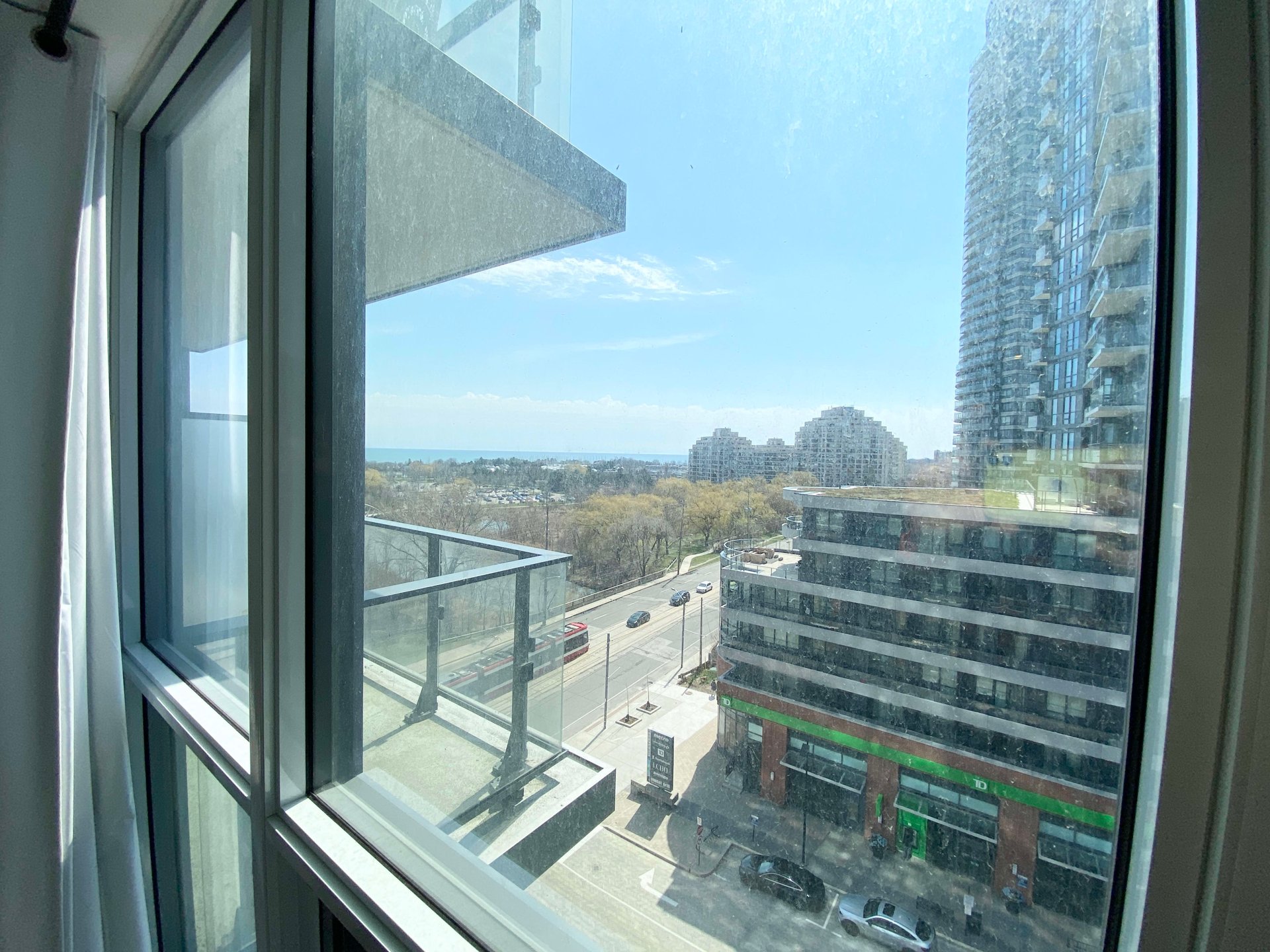 2200 Lake Shore Blvd W Unit: 903