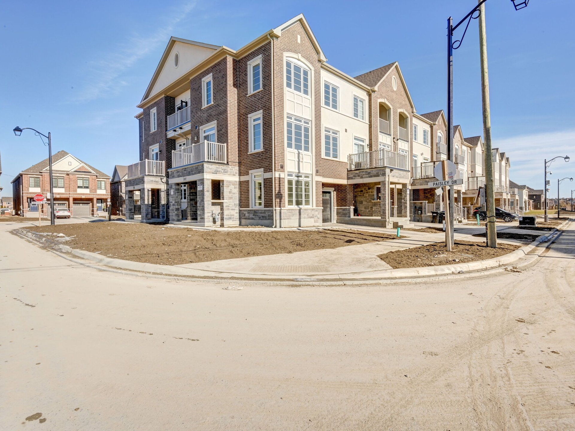 100 Paisley Rd