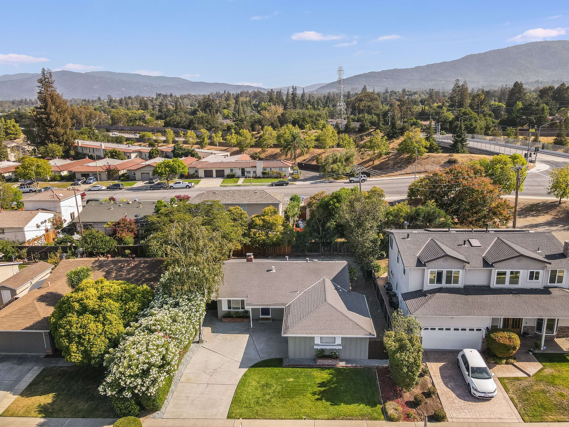 5280 Halifax Drive