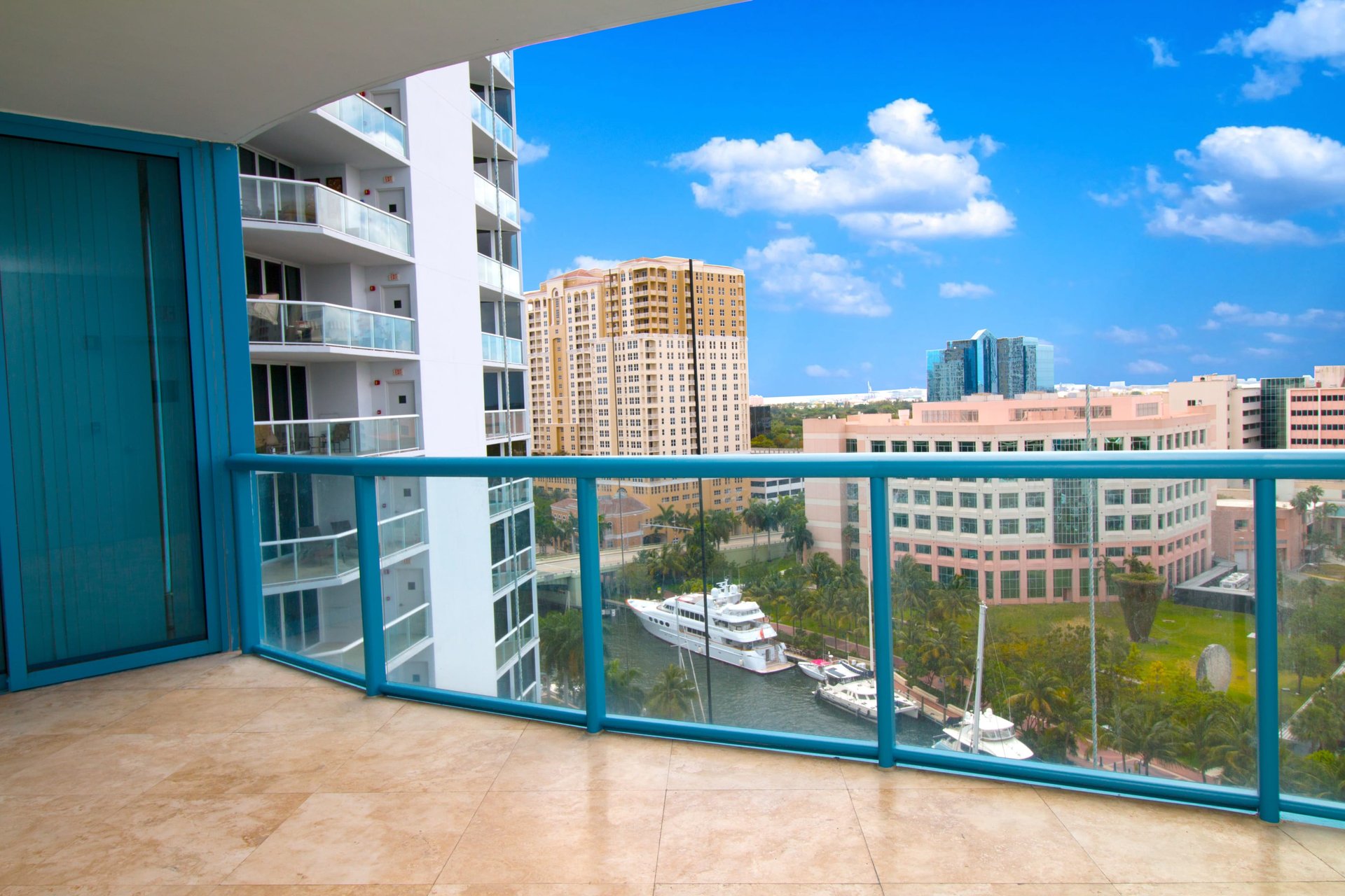 LAS OLAS RIVER HOUSE 1503