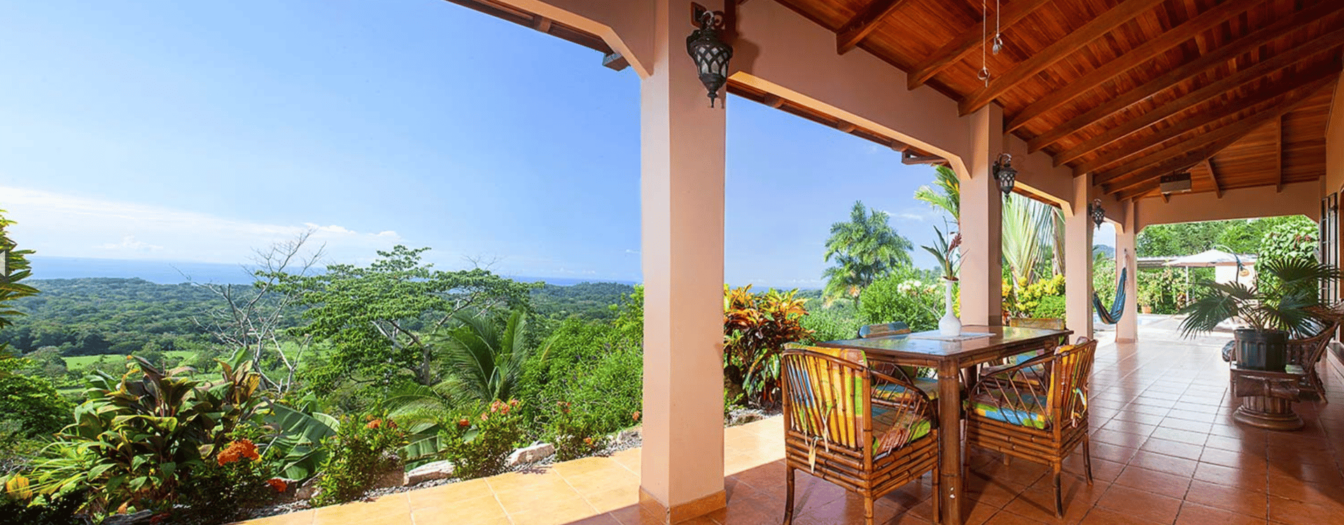 Casa Puesta Del Sol, Front Ridge Ocean View Home in Ojochal