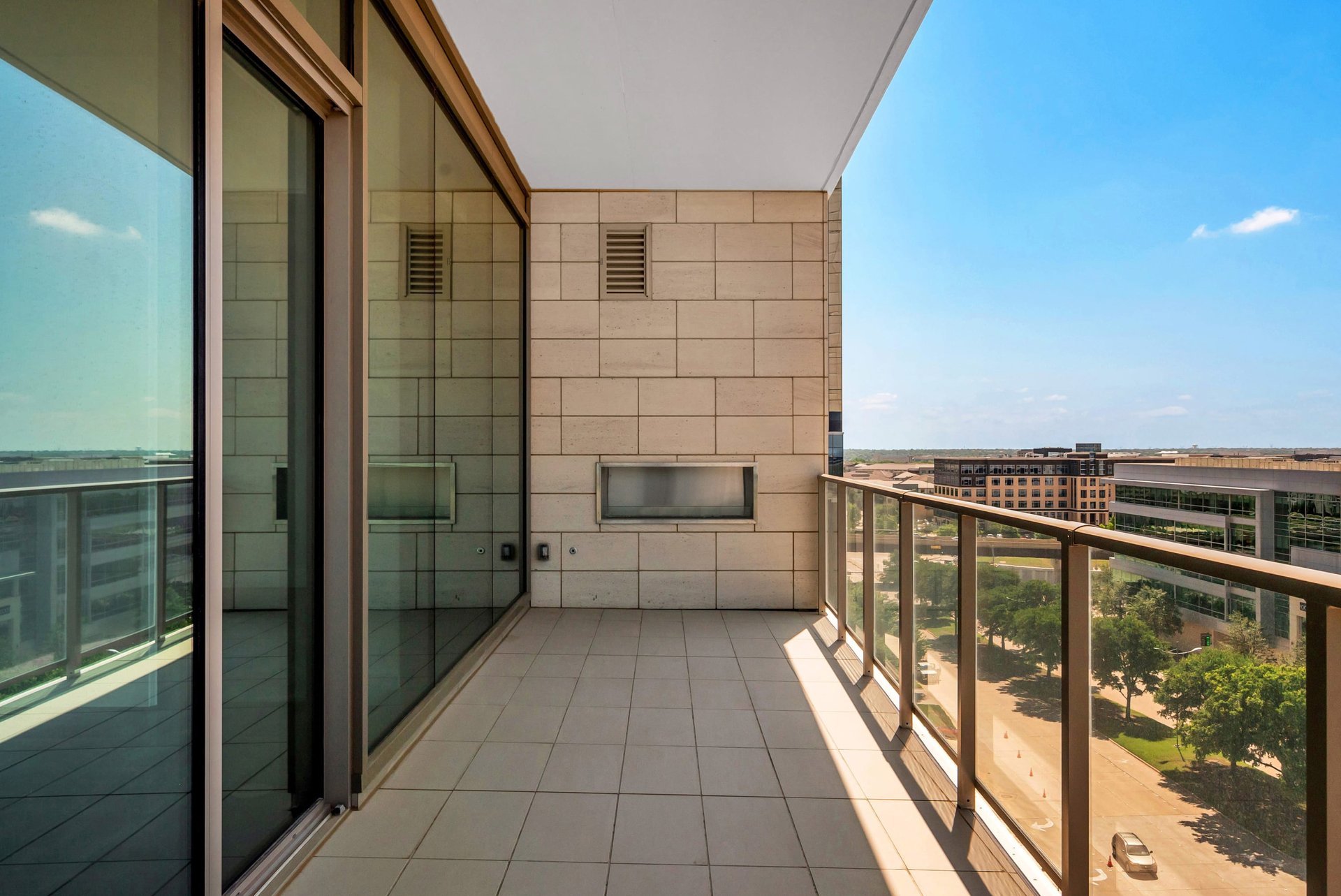 7901 Windrose Avenue #906