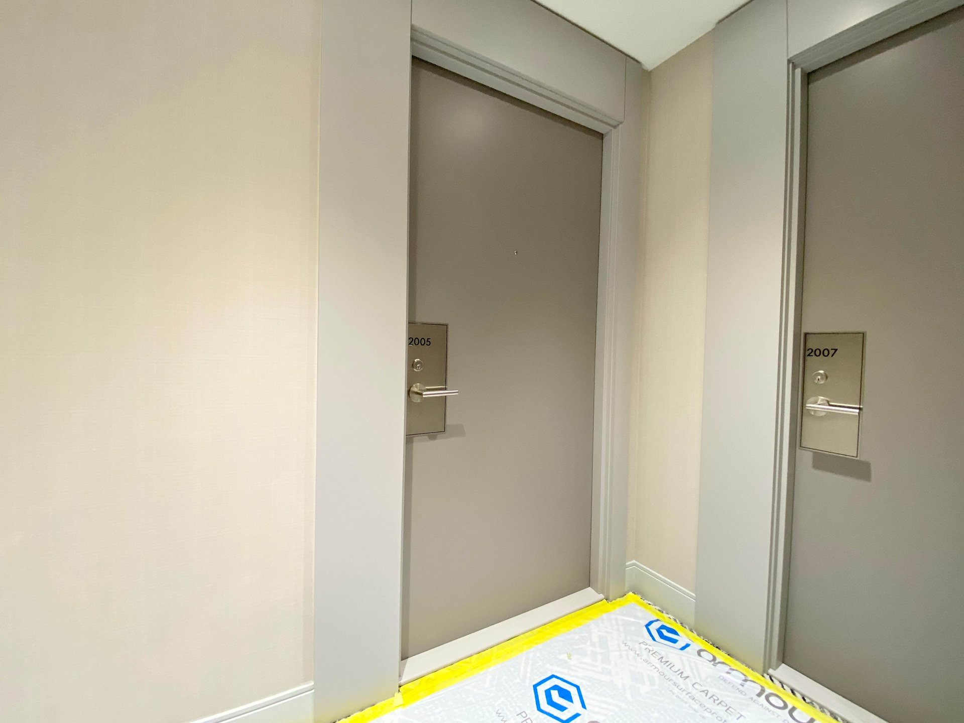 8 Widmer St Unit: 2005