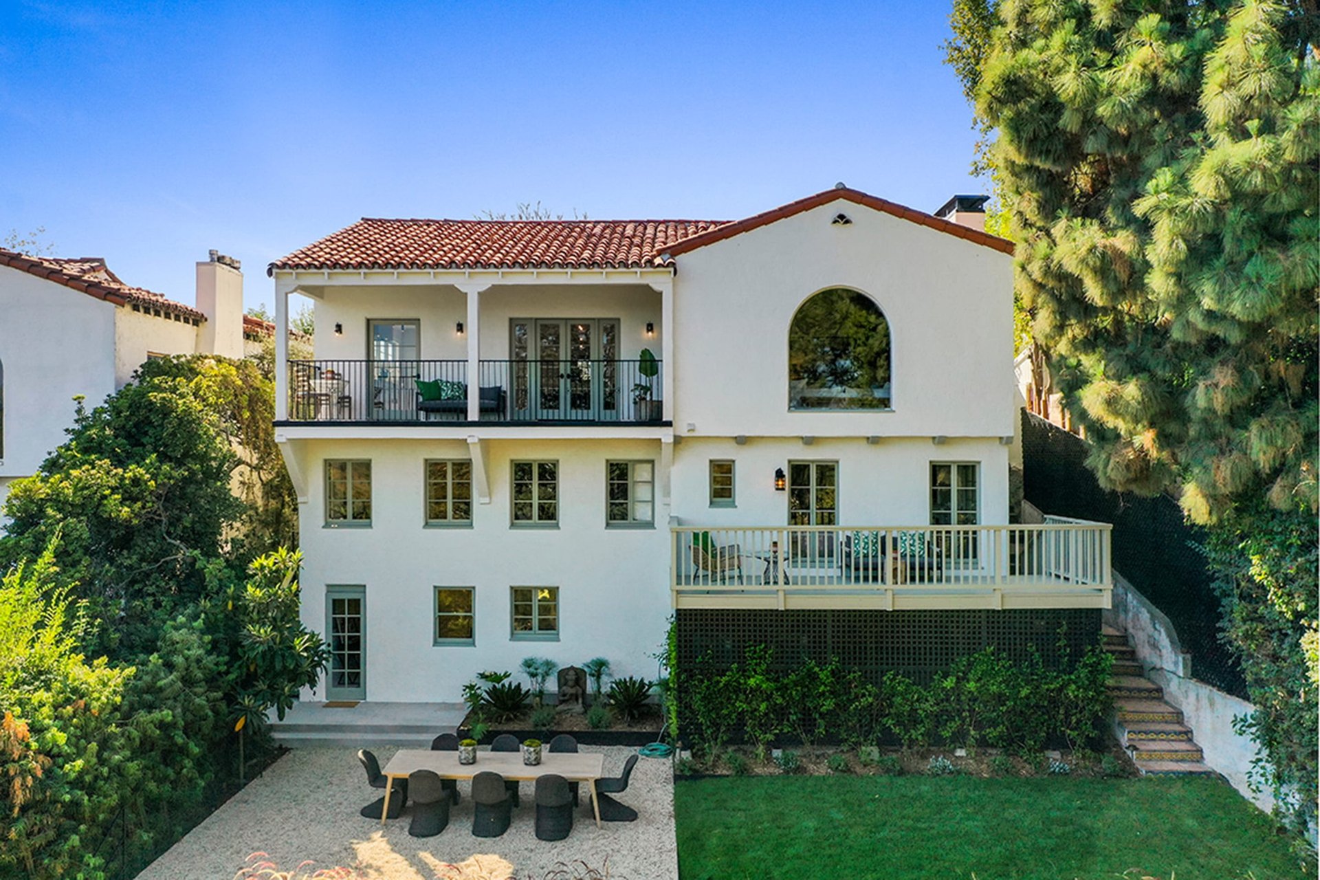  2314 Moreno Dr