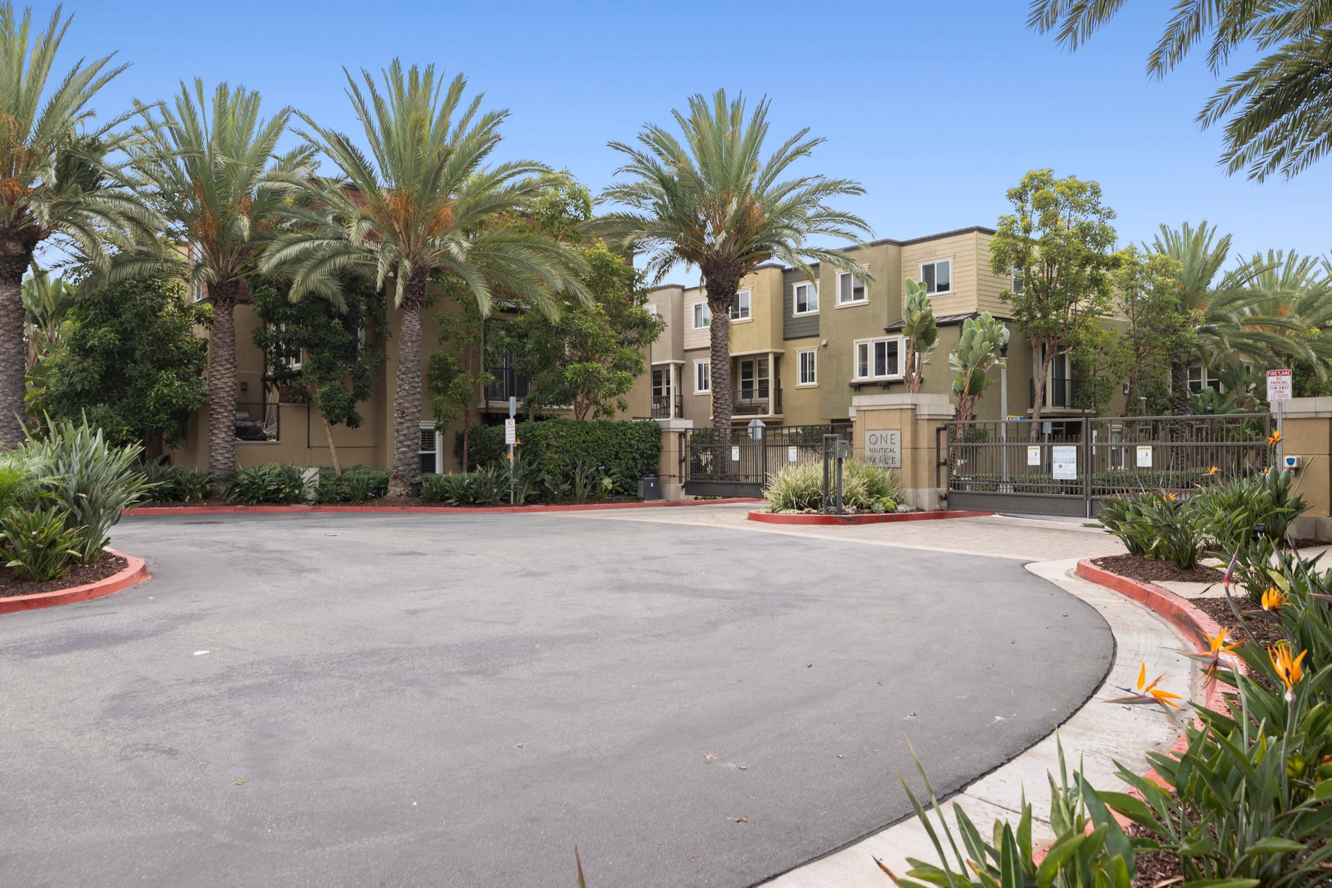 1 Bluefin Court