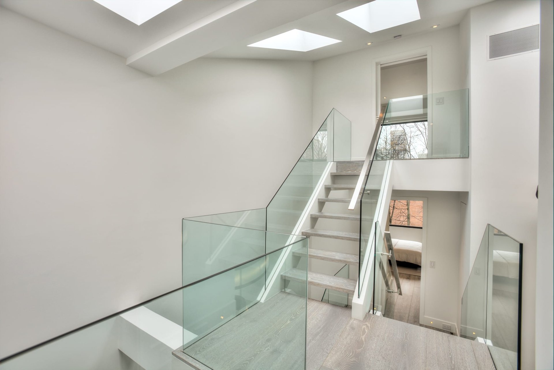 Yorkville Minimalist 