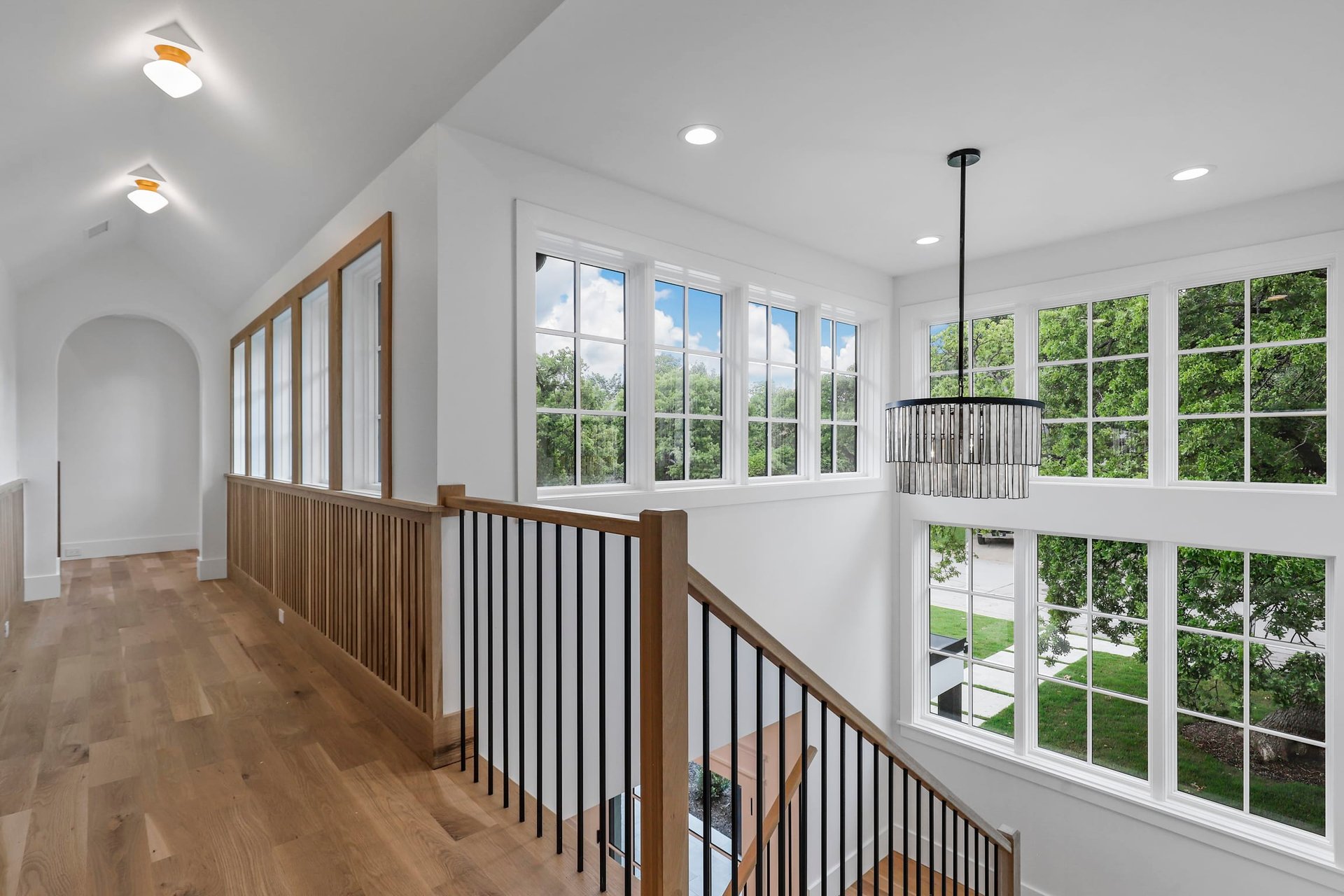 109 Crestwood