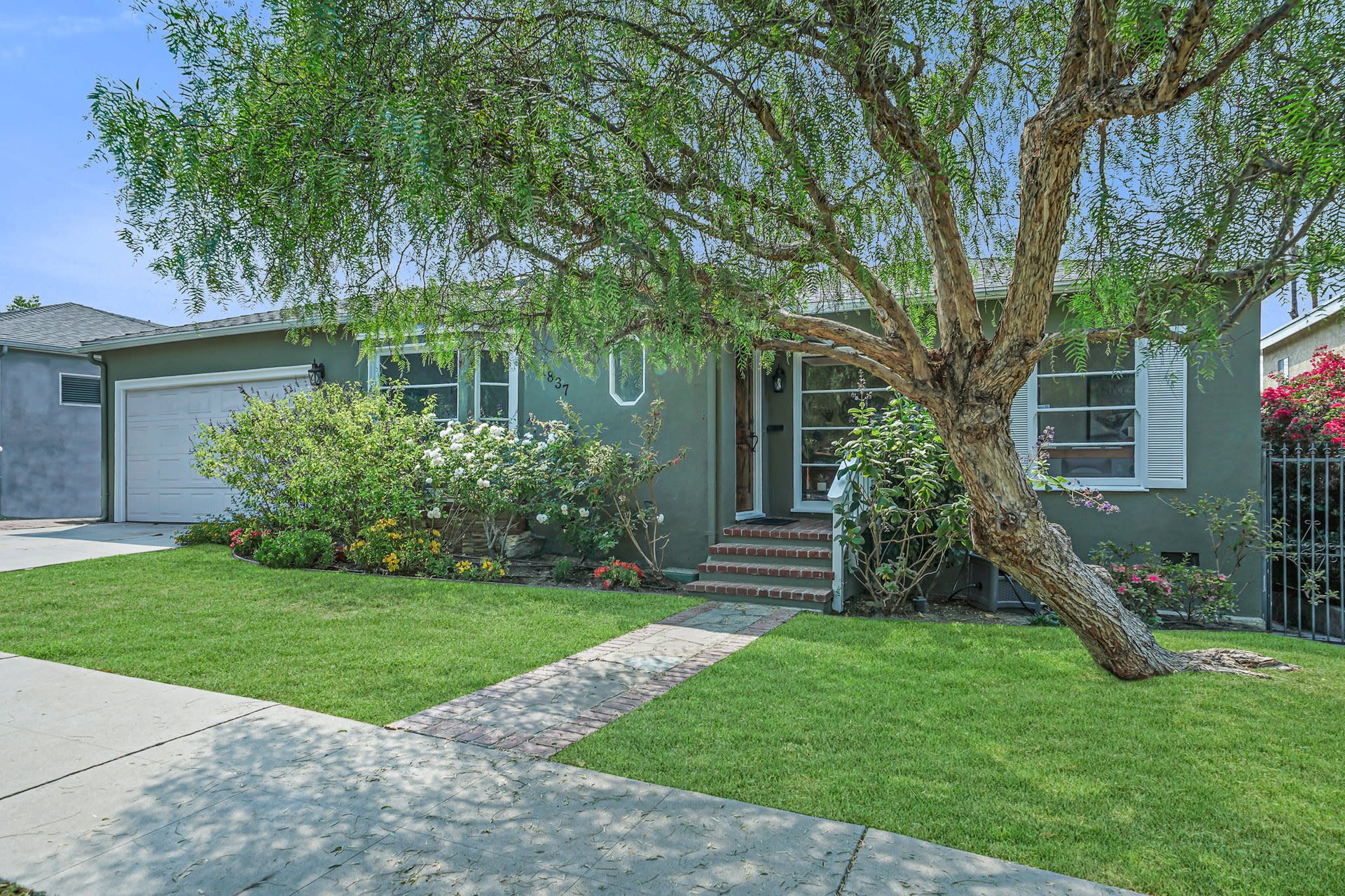 Beautifully Updated Traditional Home in Mid-City