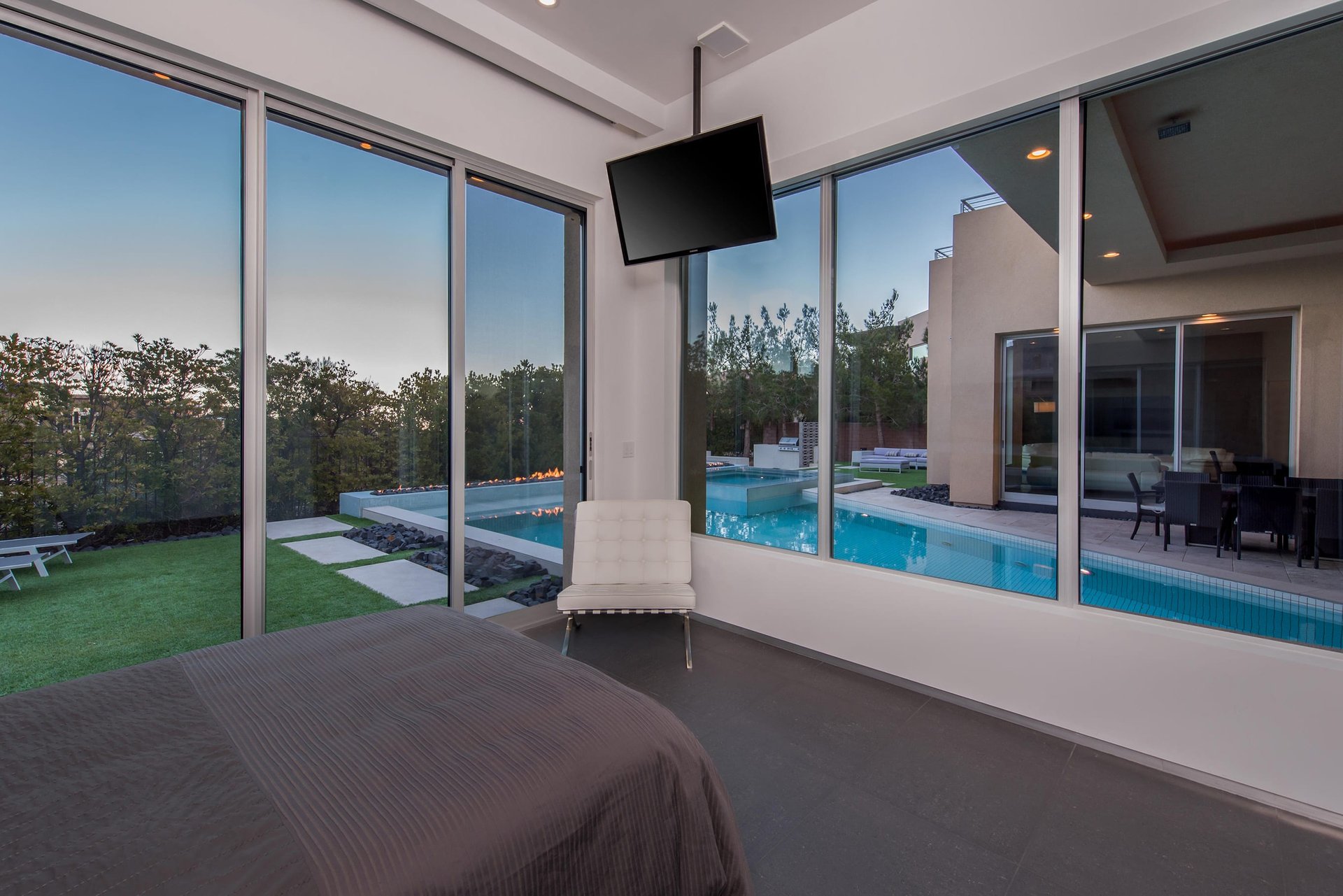 90 MEADOWHAWK