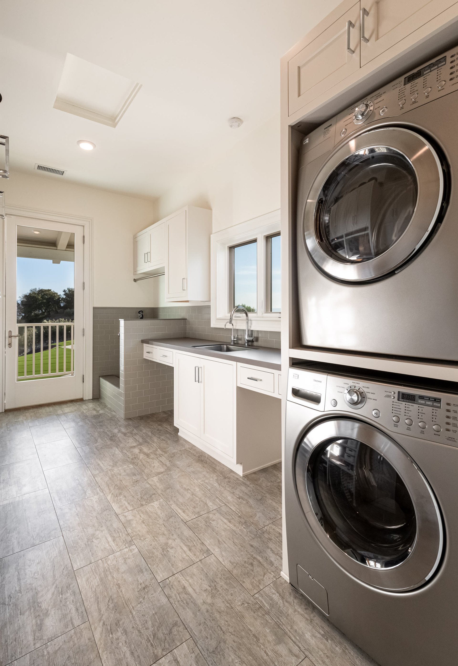 4465 White Pine